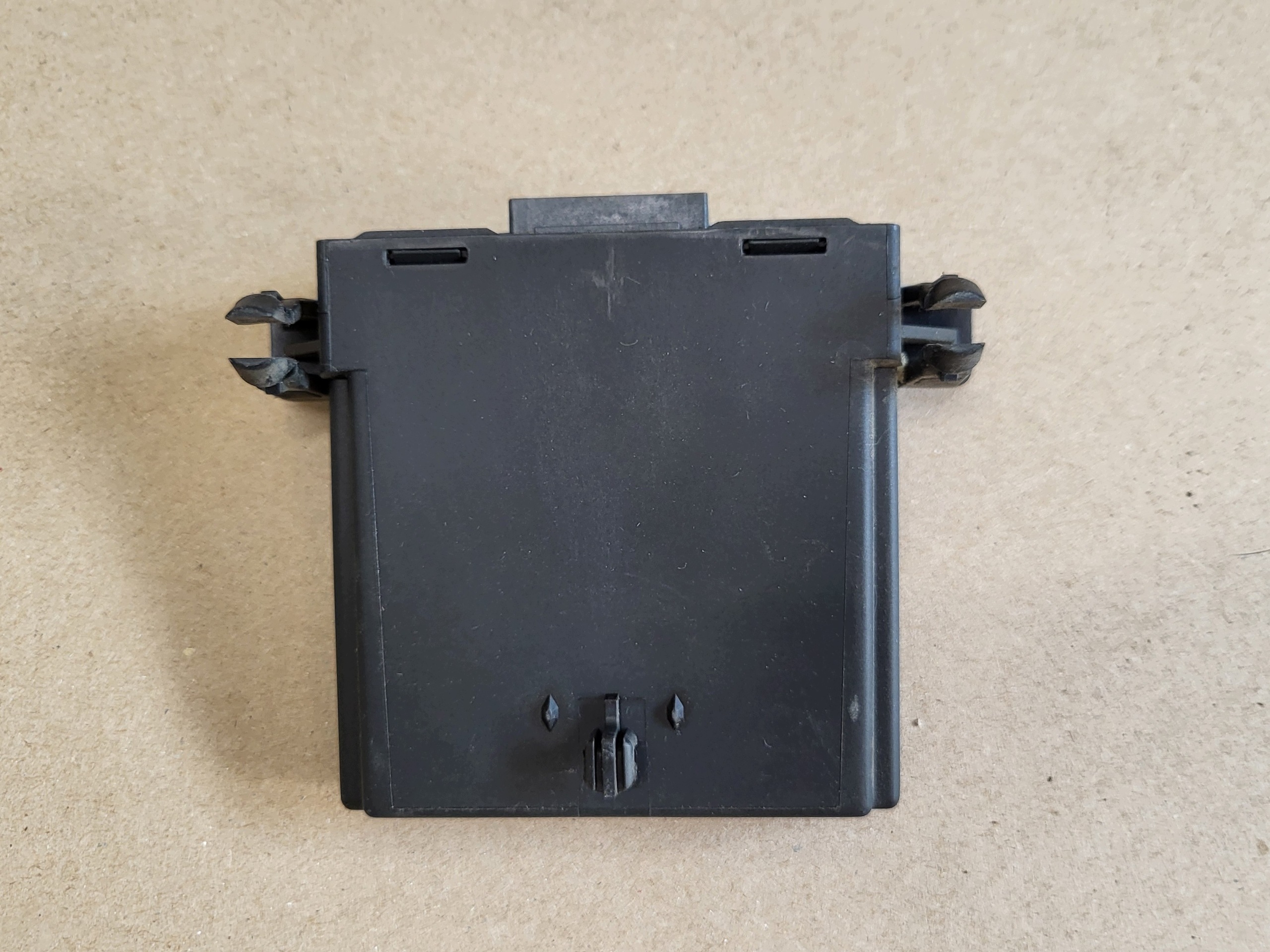module control unit INTERFACE GATEWAY VW TOURAN and GOLF V SKODA SUPERB AUDI A3