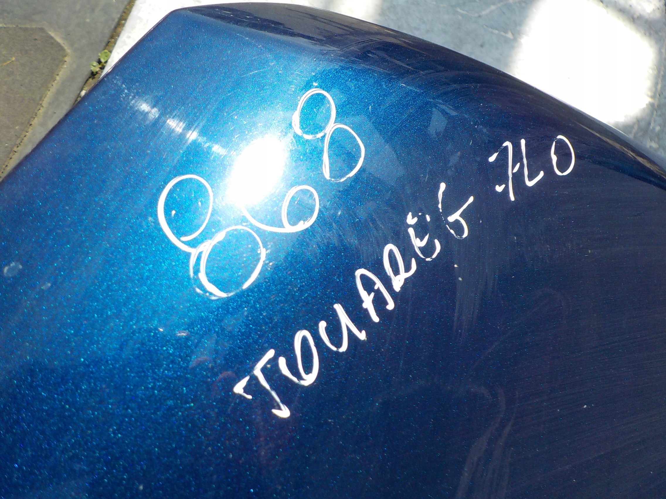 868 VW TOUAREG 7L0 Capot