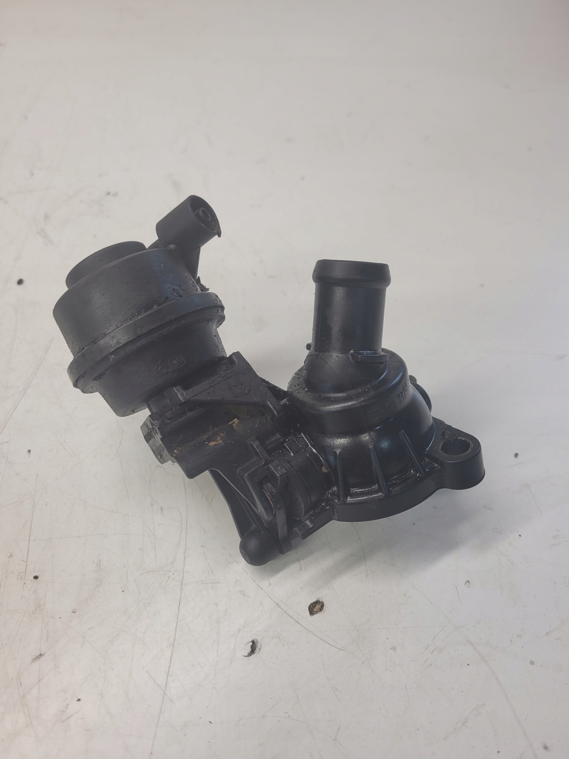 Sensor Regulations- des Wassers AUDI A6 C7 A7 A4 A5 059121737