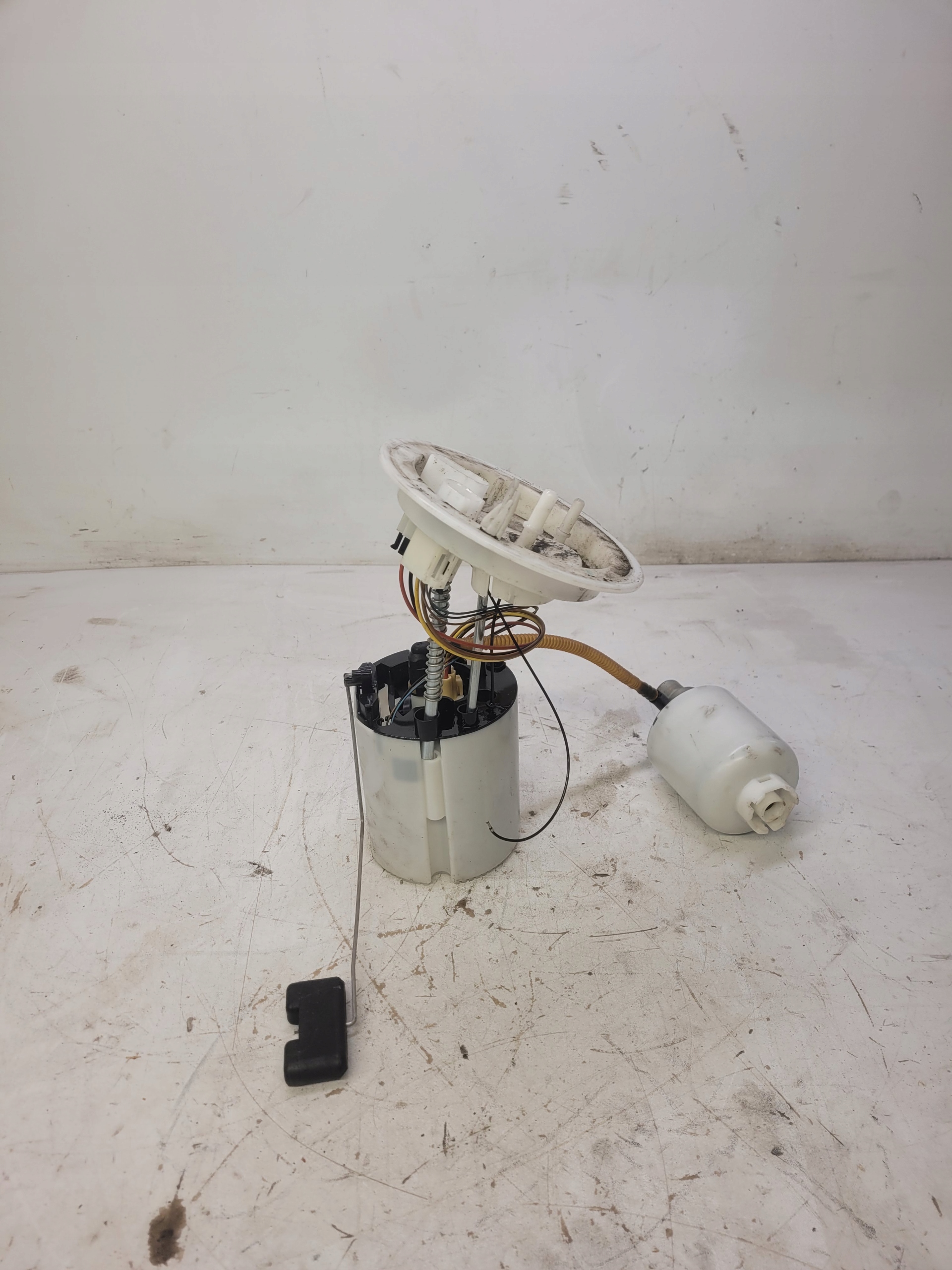 Топливный насос AUDI S4 S5 LIFT 3.0 TFSI 8K0919051AD