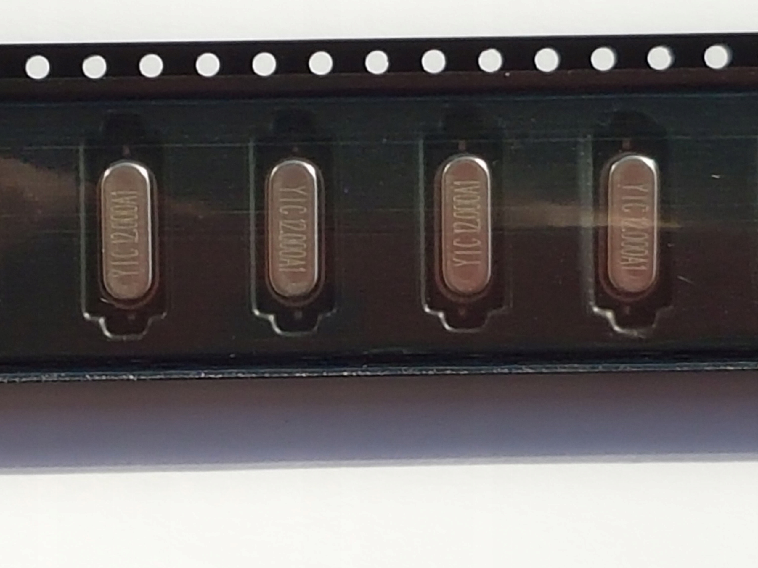 

kwarc 12mhz smd HC49S Yic - 10 sztuk