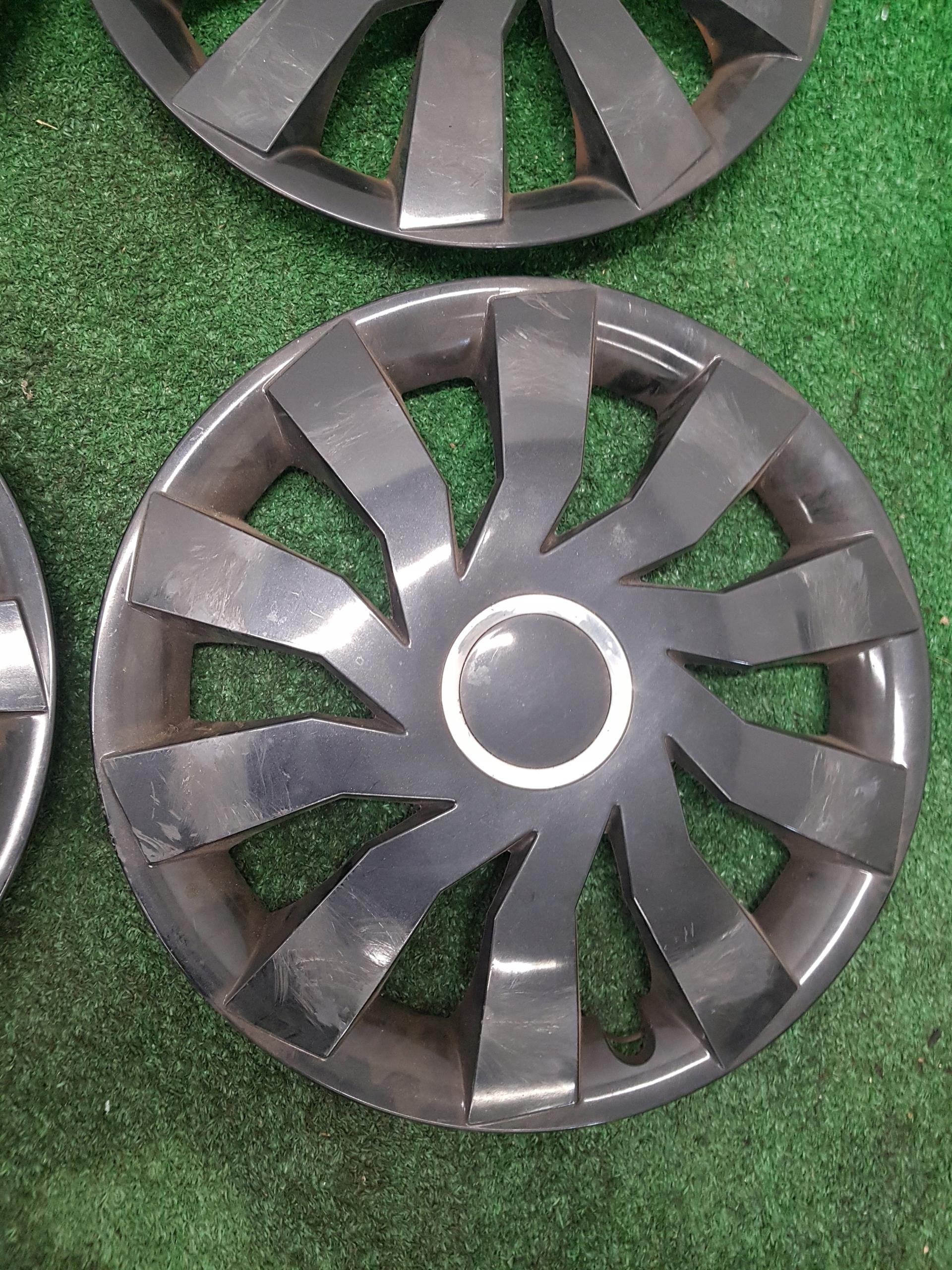 decorative disc cover UNIWERSALNE KOMPLET 15 CALI