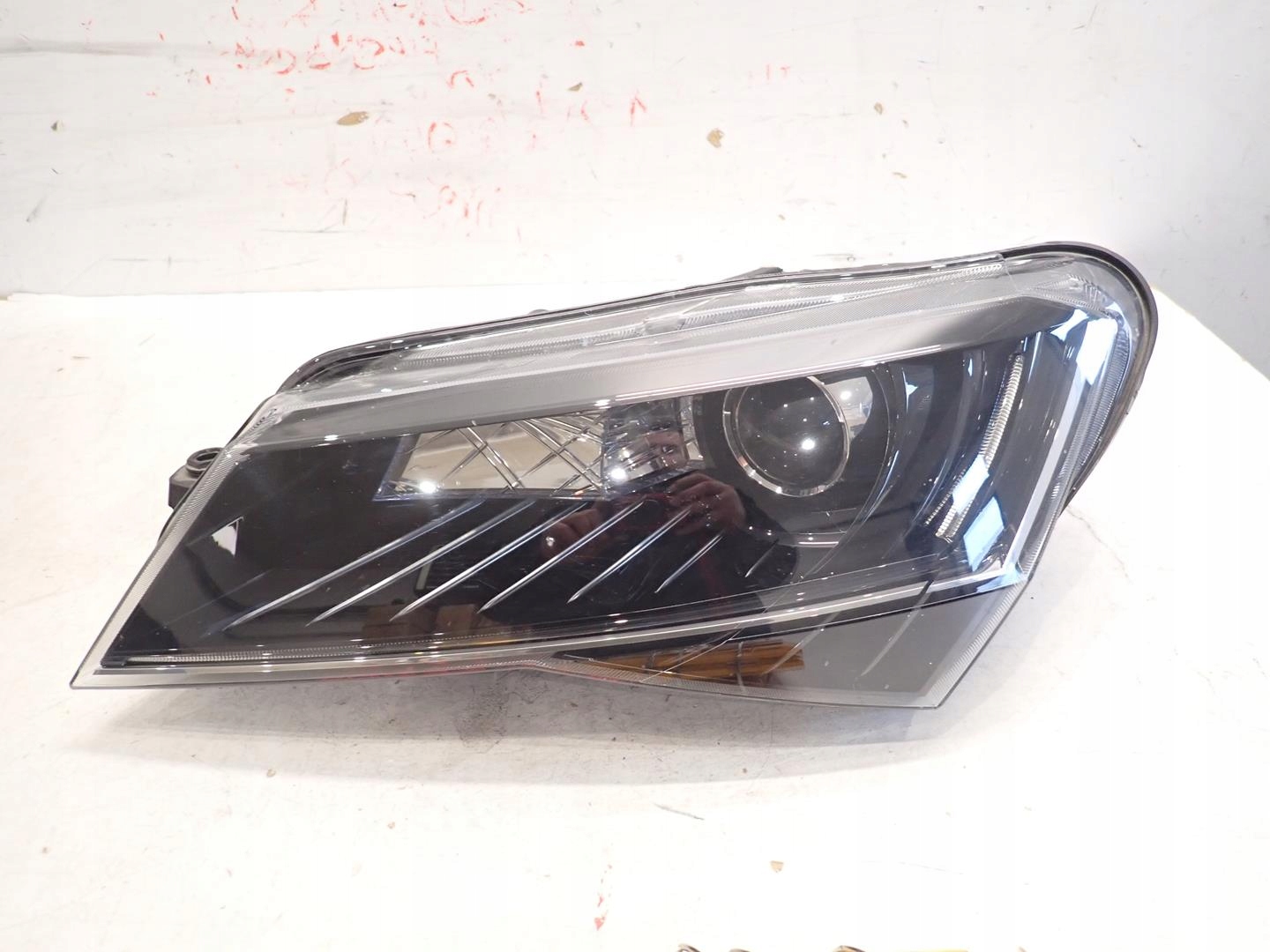 light front front left SKODA SUPERB III 2015- BI-XENON SKR 3V1941015B