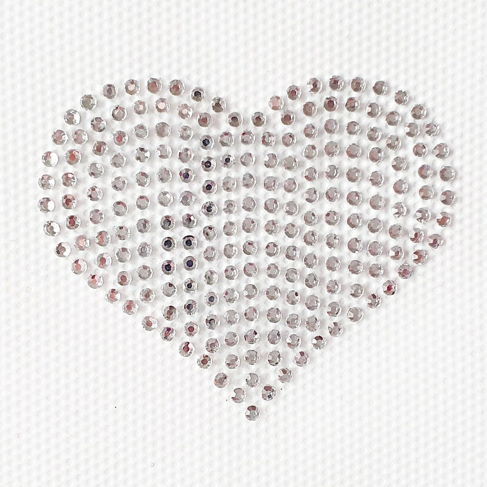 Naprasowanka na odzież ze srebrnymi cyrkoniami - Serce 5,3 x 4,4 cm