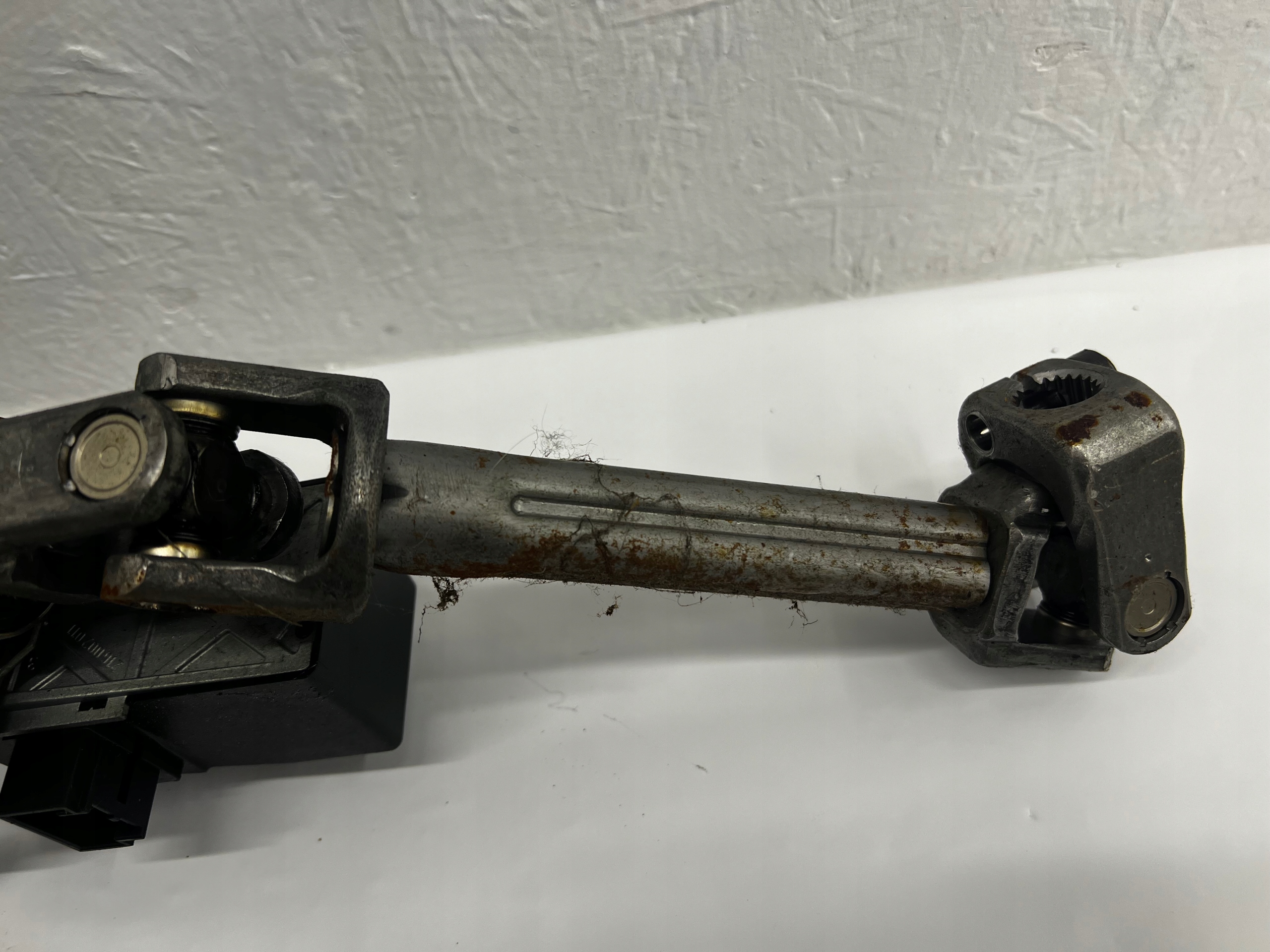VW PASSAT B7 steering wheel rod blocking 3C1419501S