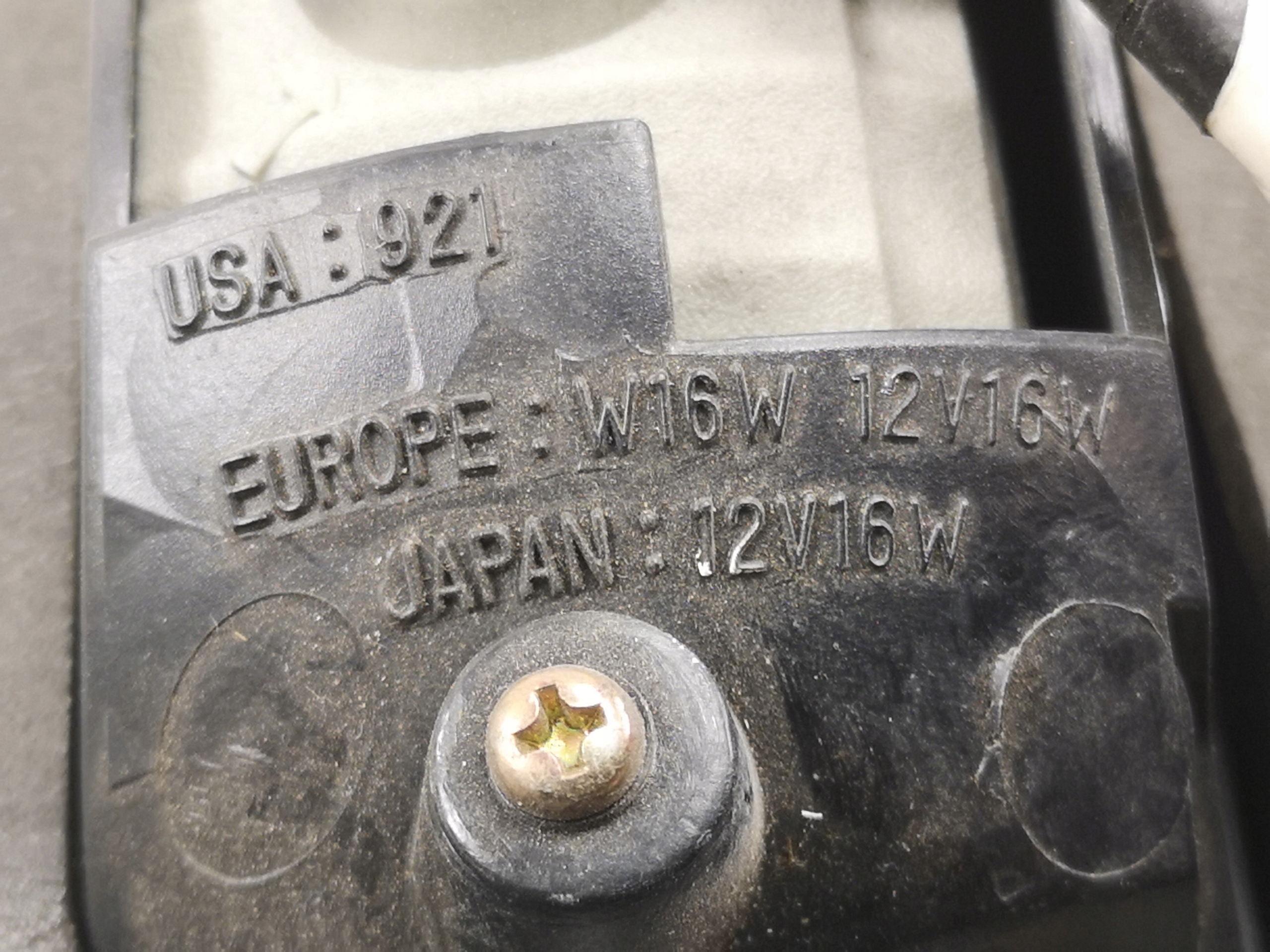 light right rear part SUBARU FORESTER POLIFT 1997-2002 / 226-20697