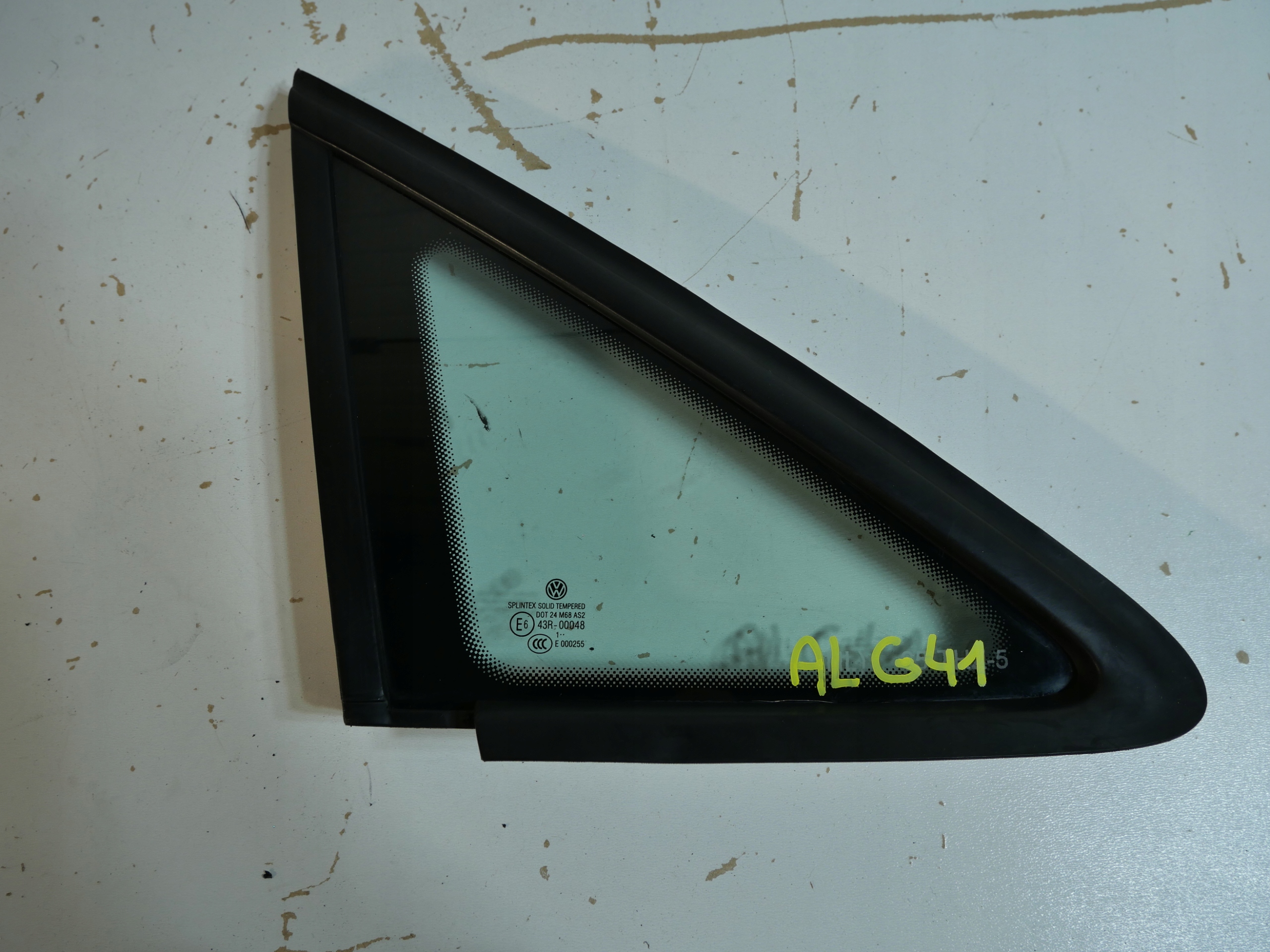 VW TOURAN 1T window bodywork right 1T0845412