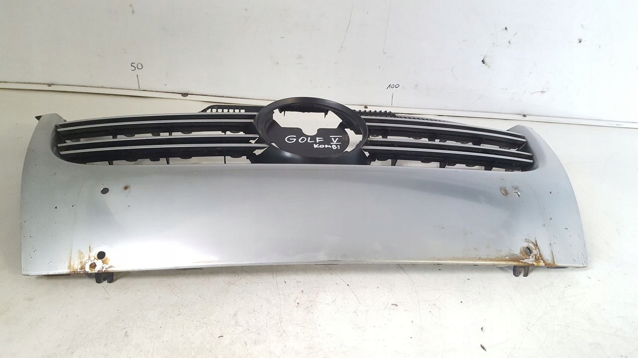 maska chladiče maska VW Golf V