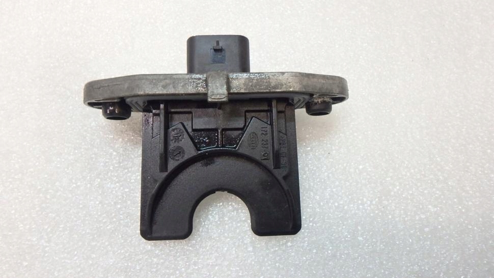 MERCEDES CZUJNIK SKRZYNI BIEGÓW K7B300 2517256800 Numer katalogowy części 2517256800