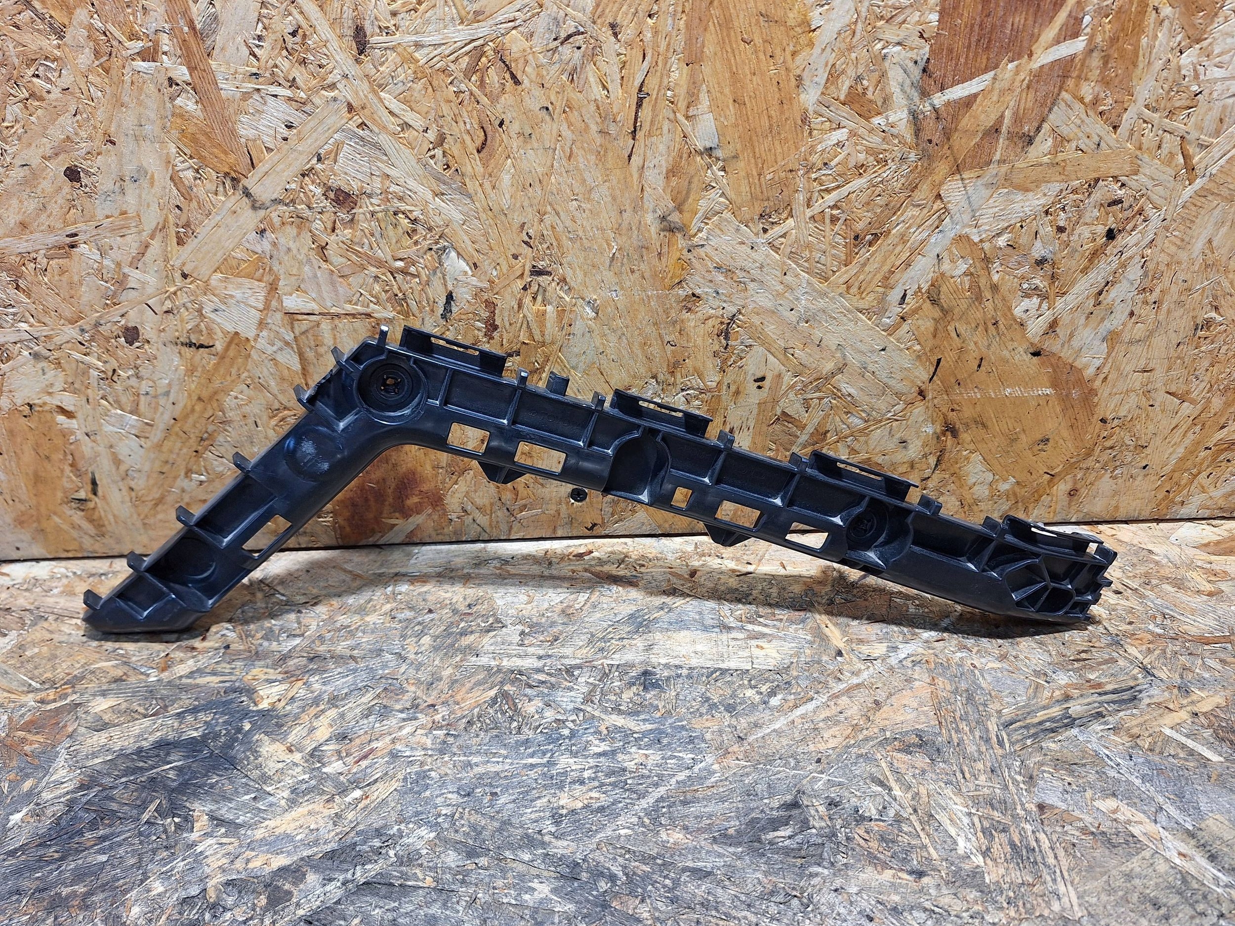 bumper bracket 52575-02210 right rear part TOYOTA COROLLA E21 sedan 19