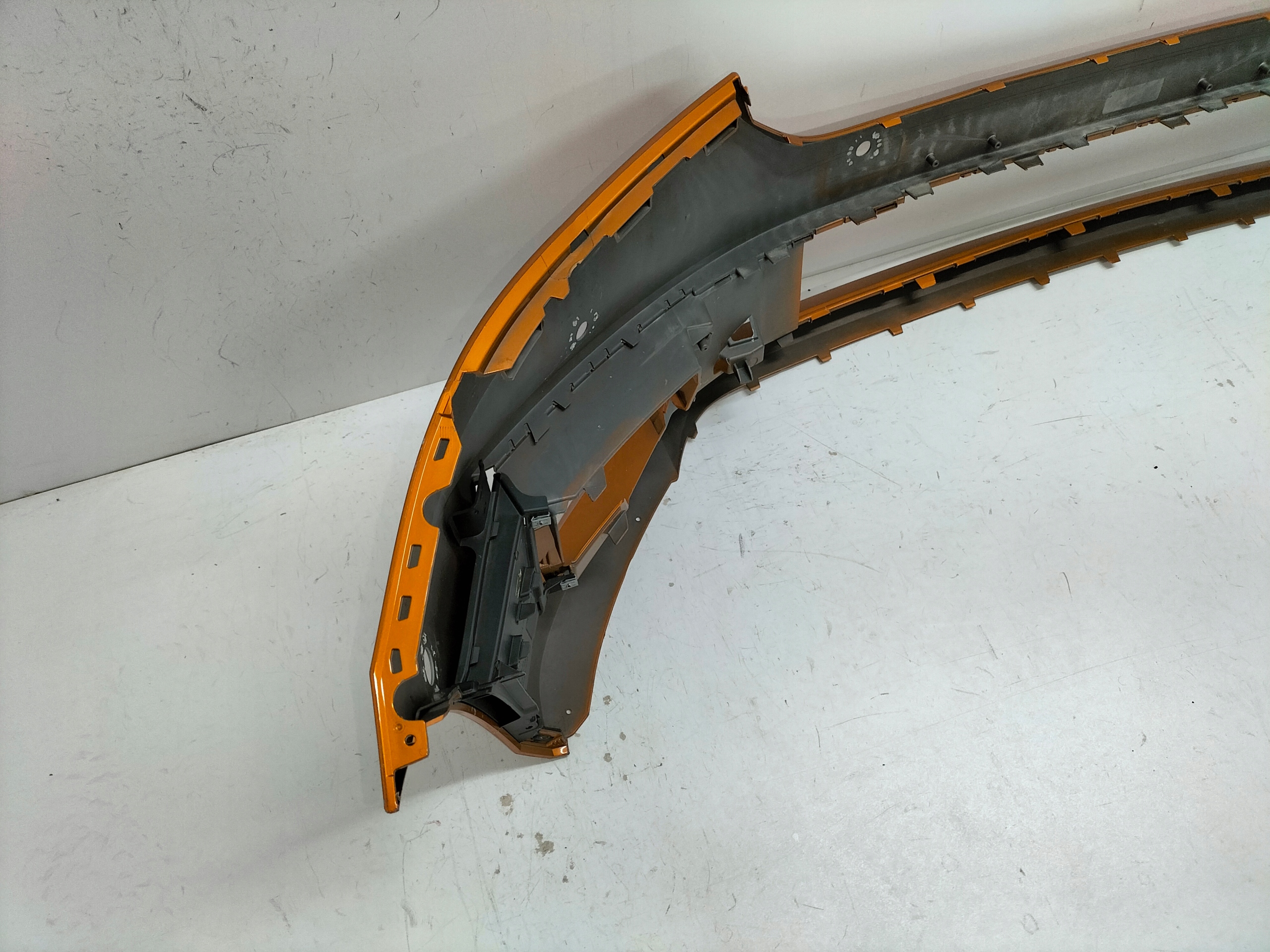 FRONTSTOSSSTANGE VORNE SKODA FABIA 4 IV 21