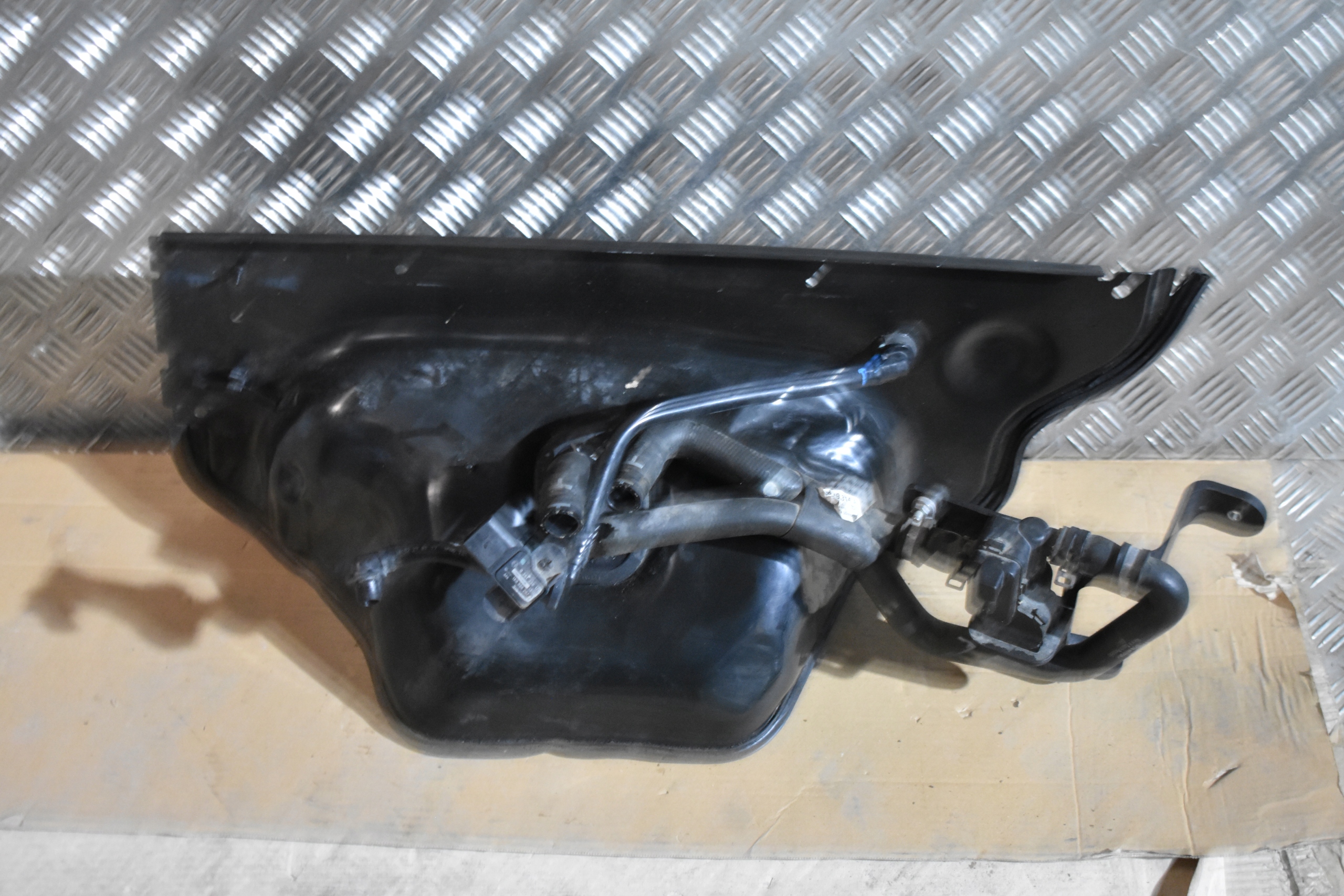 Blende Abdeckung wärmblech PORSCHE MACAN 1 9