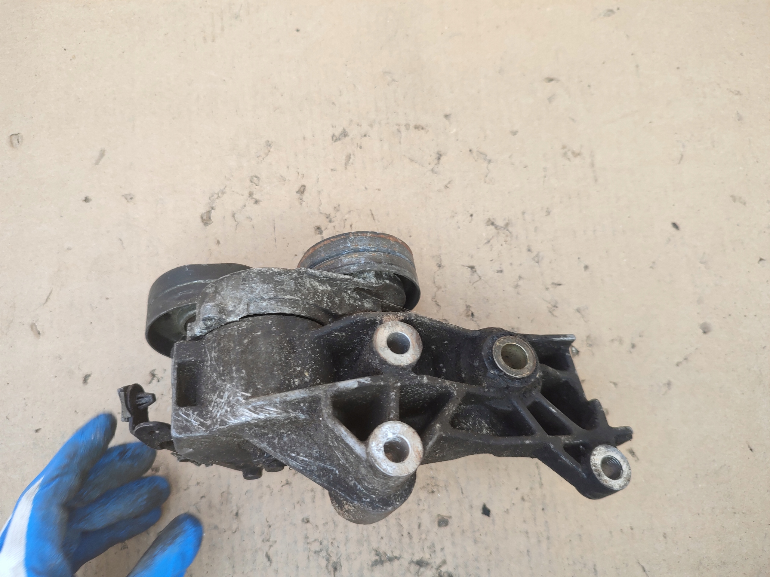 supporto alternatore OPEL MERIVA A 1.7 CDTI 237002-1 897264512