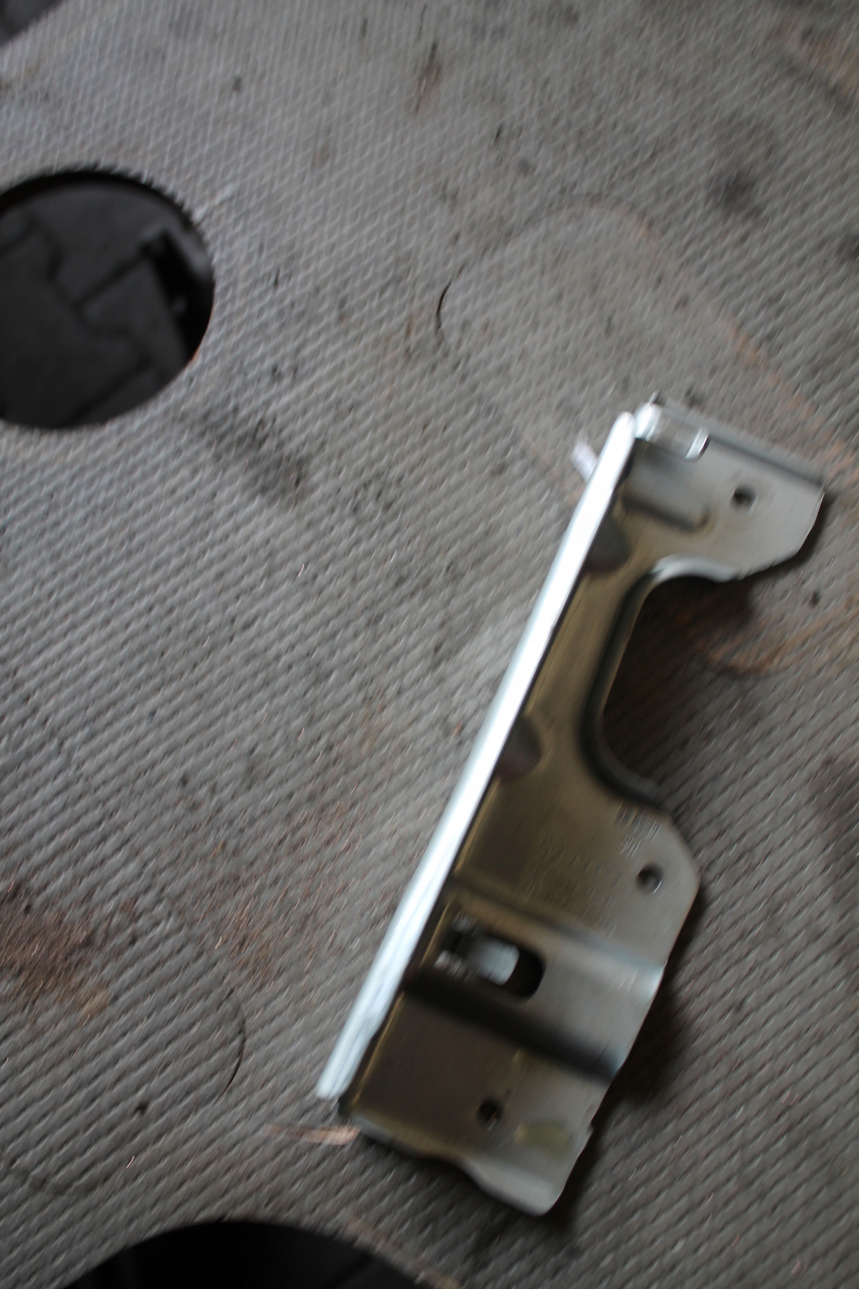 bracket handle holder SLUPKA VW T6 7H0858149A