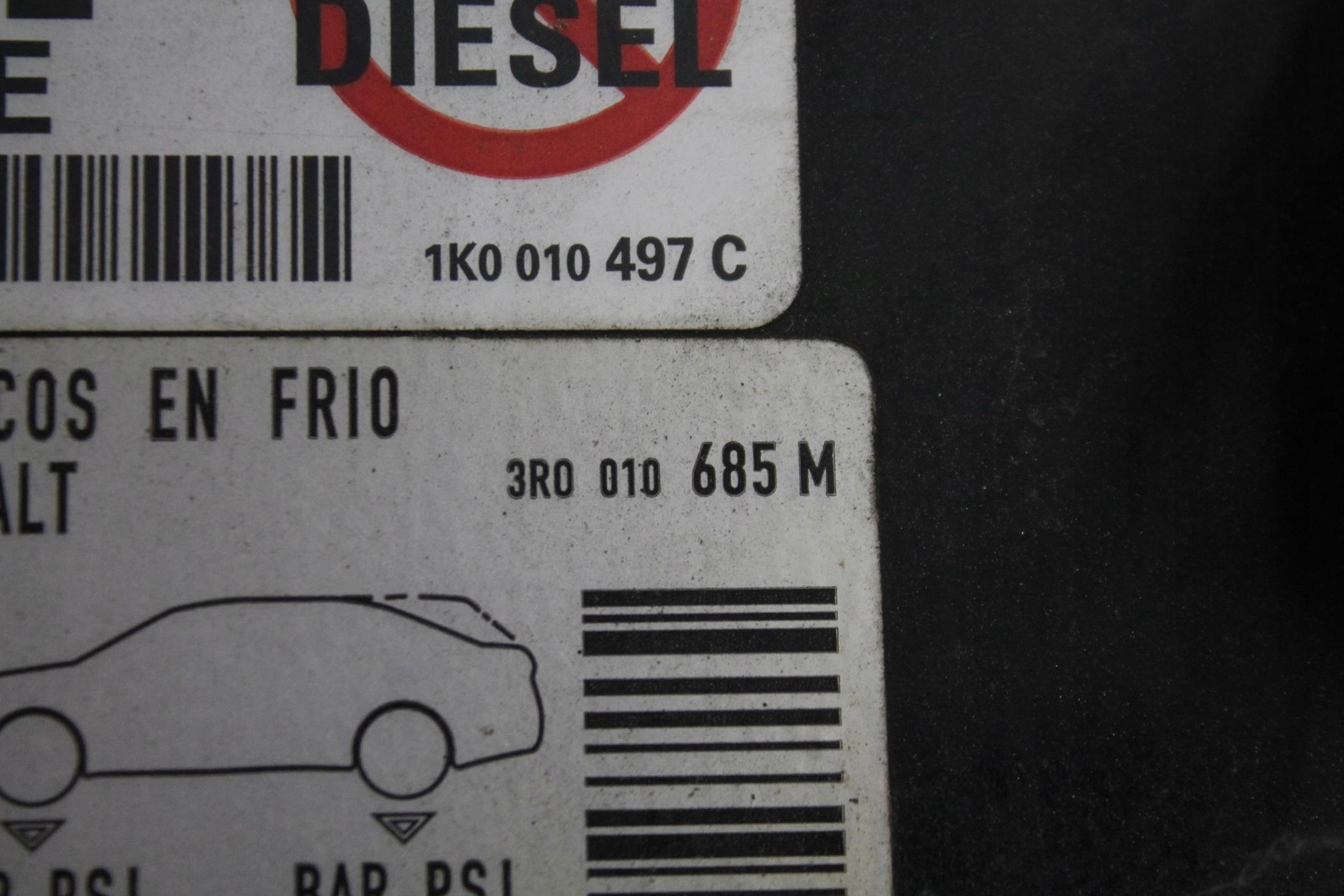 TANKKLAPPE DES KRAFTSTOFFSBEHÄLTERS SEAT EXEO DER RÄDER. LC9Z 08-14