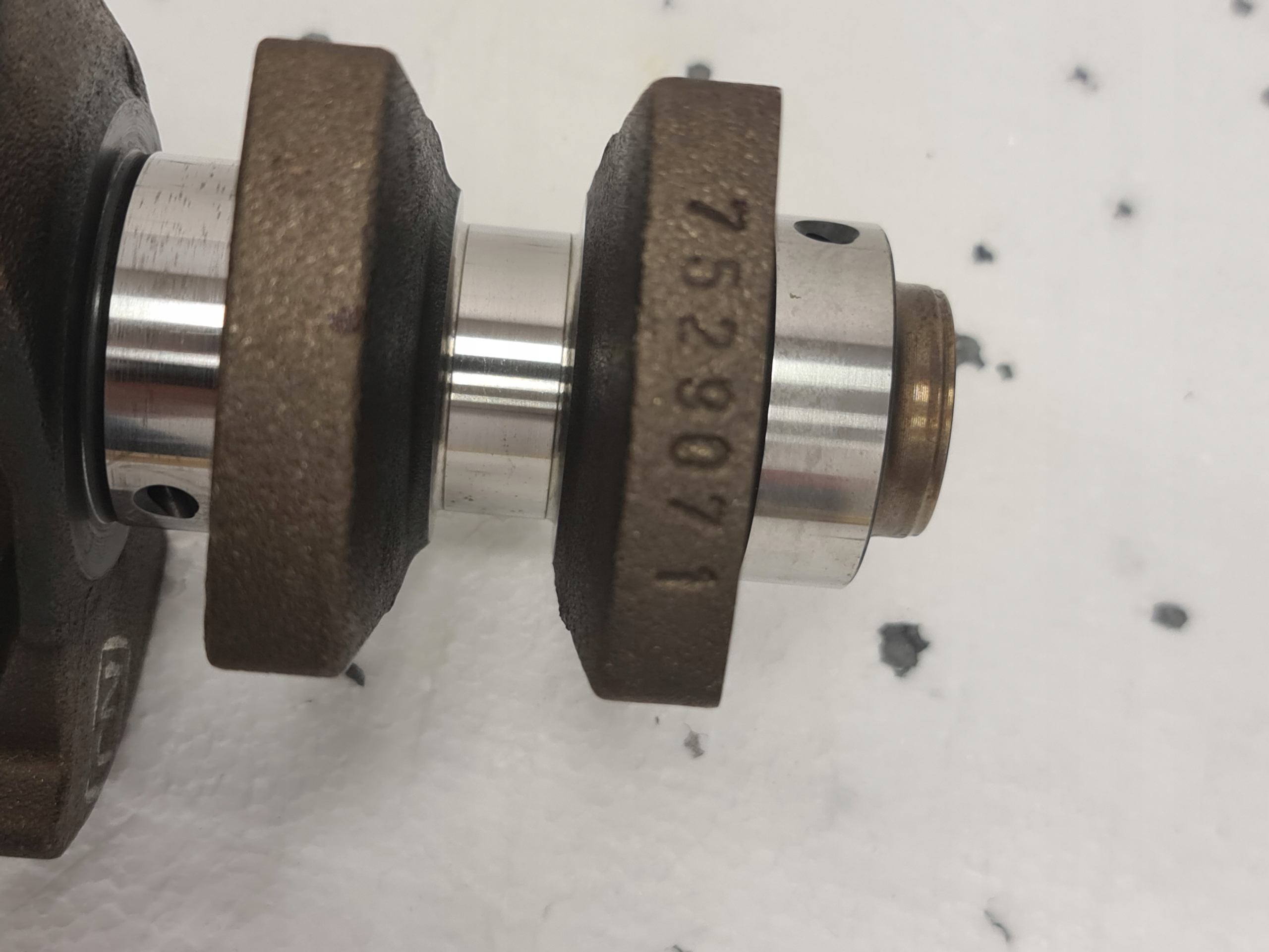 Wał korbowy NOWY BMW F10 E60 E65 N52 N53 7553279 Typ samochodu 4x4/SUV Samochody osobowe