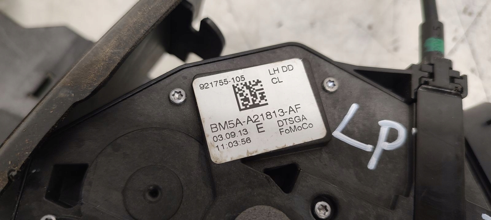 lock door front front left Ford Focus MK3 kombi 1,0 Ecoboost