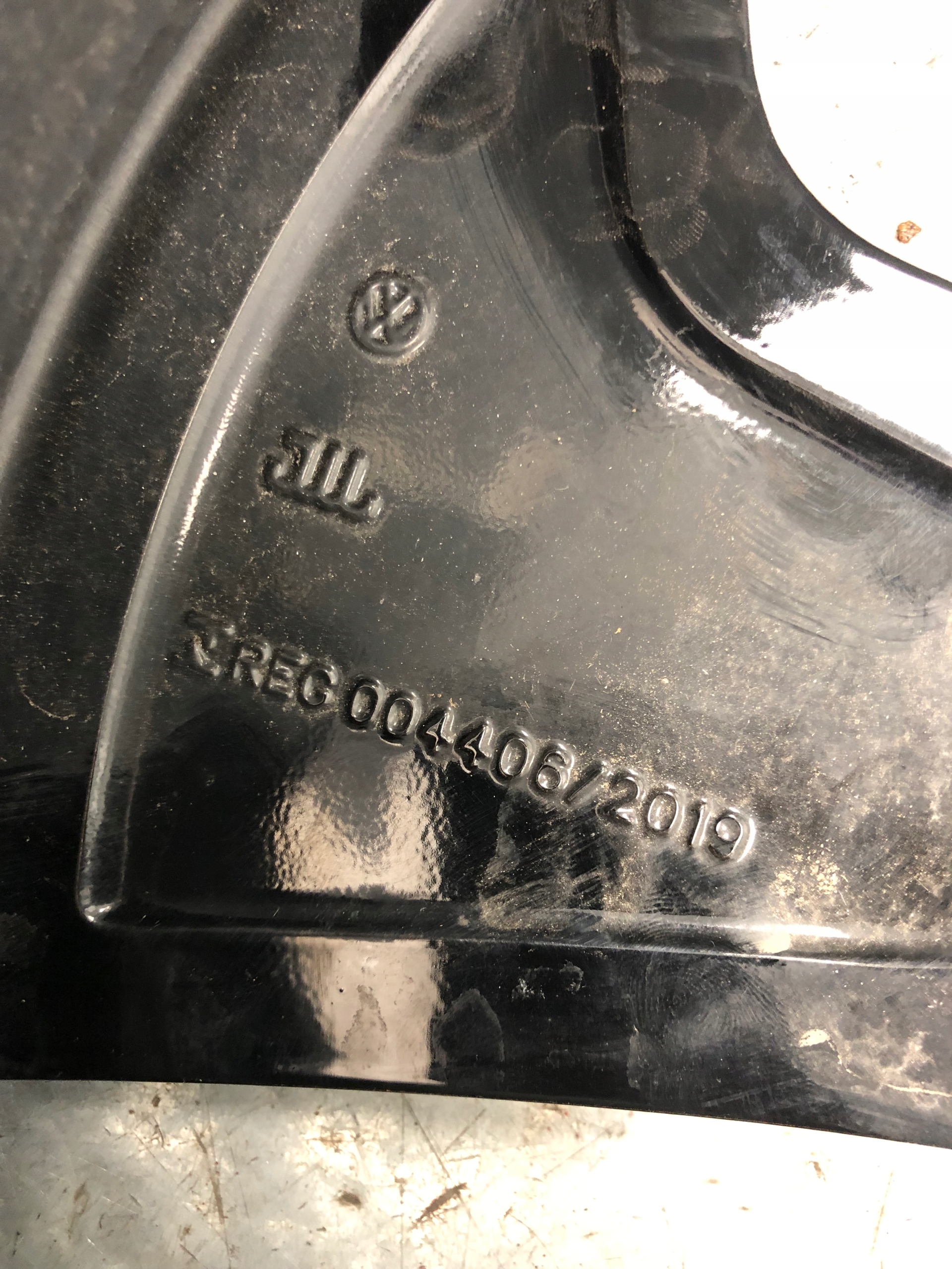 disk 19" 5x112 7.5J ET50 VW ID3 10A601025