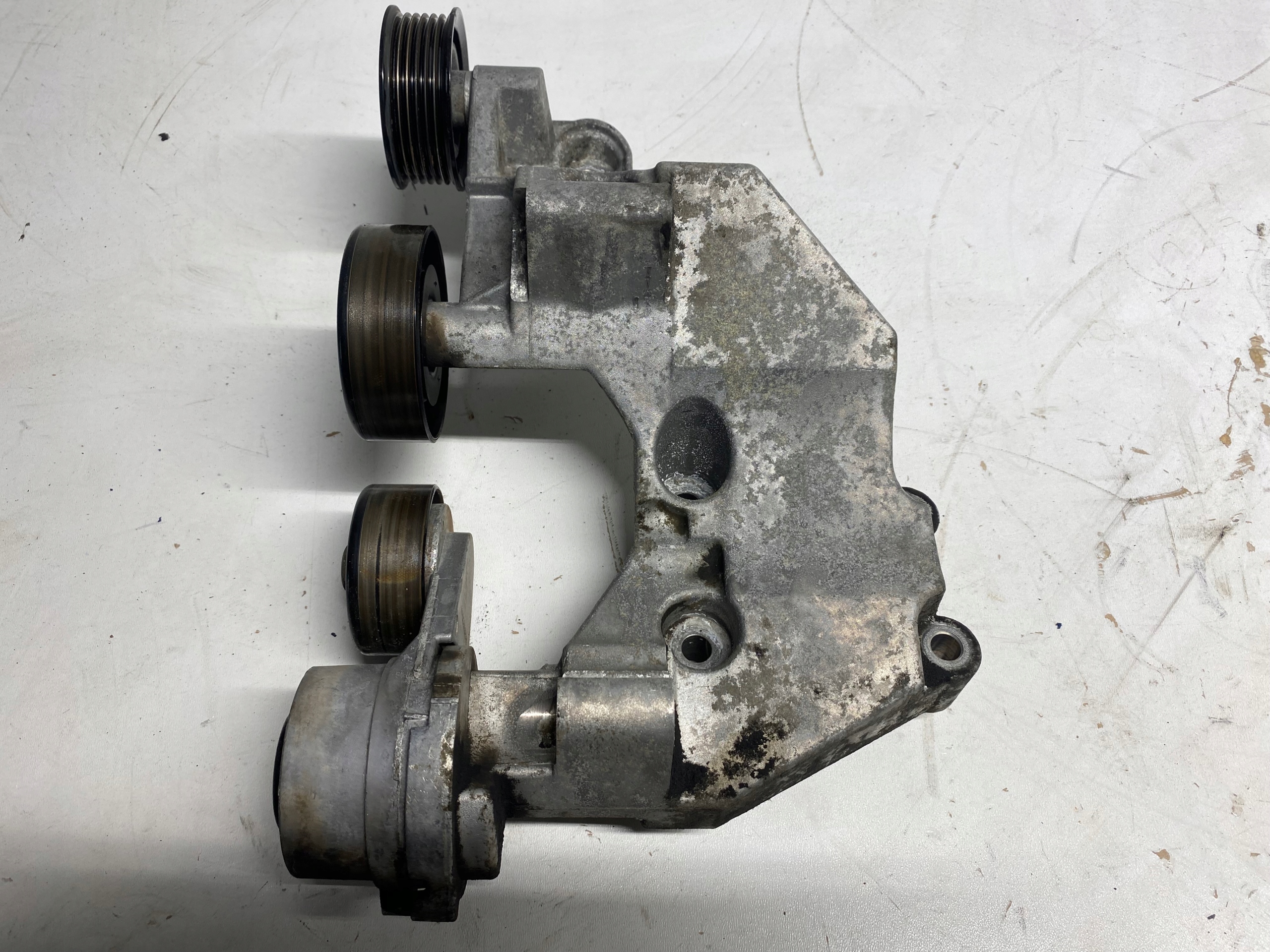 SUPPORTO STAFFA ALTERNATORE HYUNDAI TUCSON II 2.0
