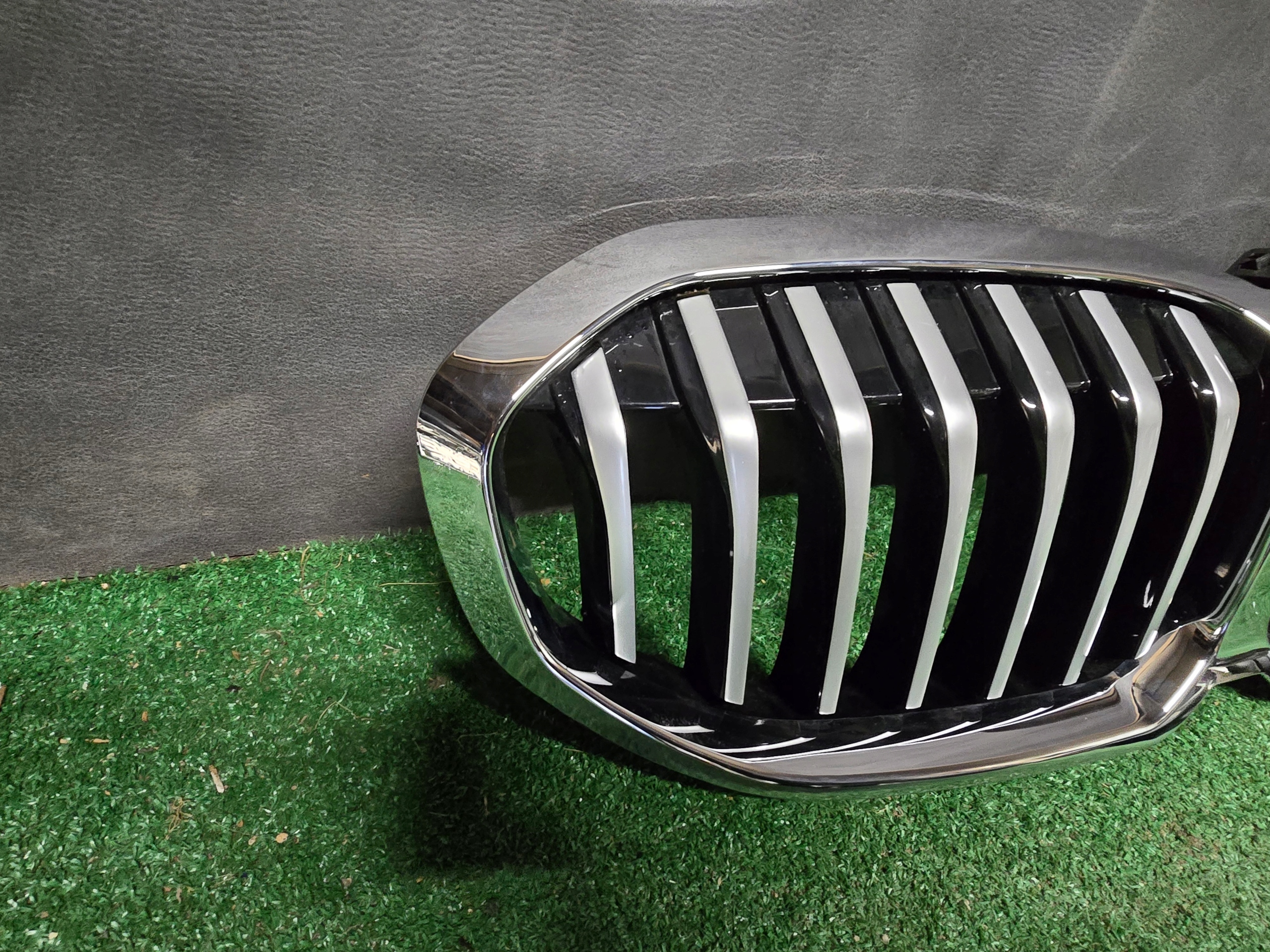 BMW 1 F40 Kühlergrill FRONTGRILL Kühlergitter - Thumbnail 5