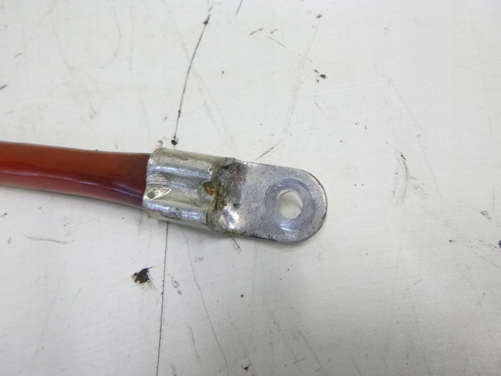 BORNE POSITIF IBS PIROTECHNICZNA BMW E46 2.0D 1998 BERLINE