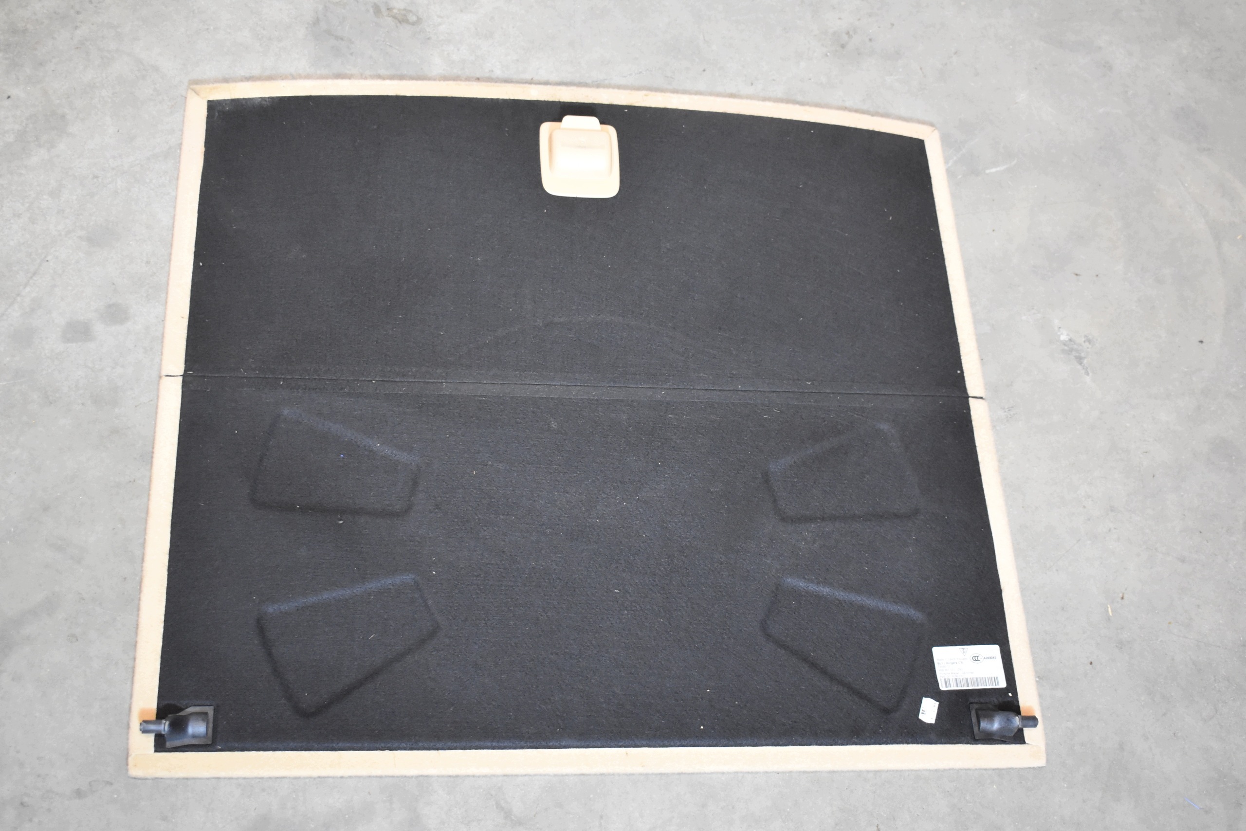 IDEALNA cover boot LUXURY BEIGE PORSCHE MACAN 1