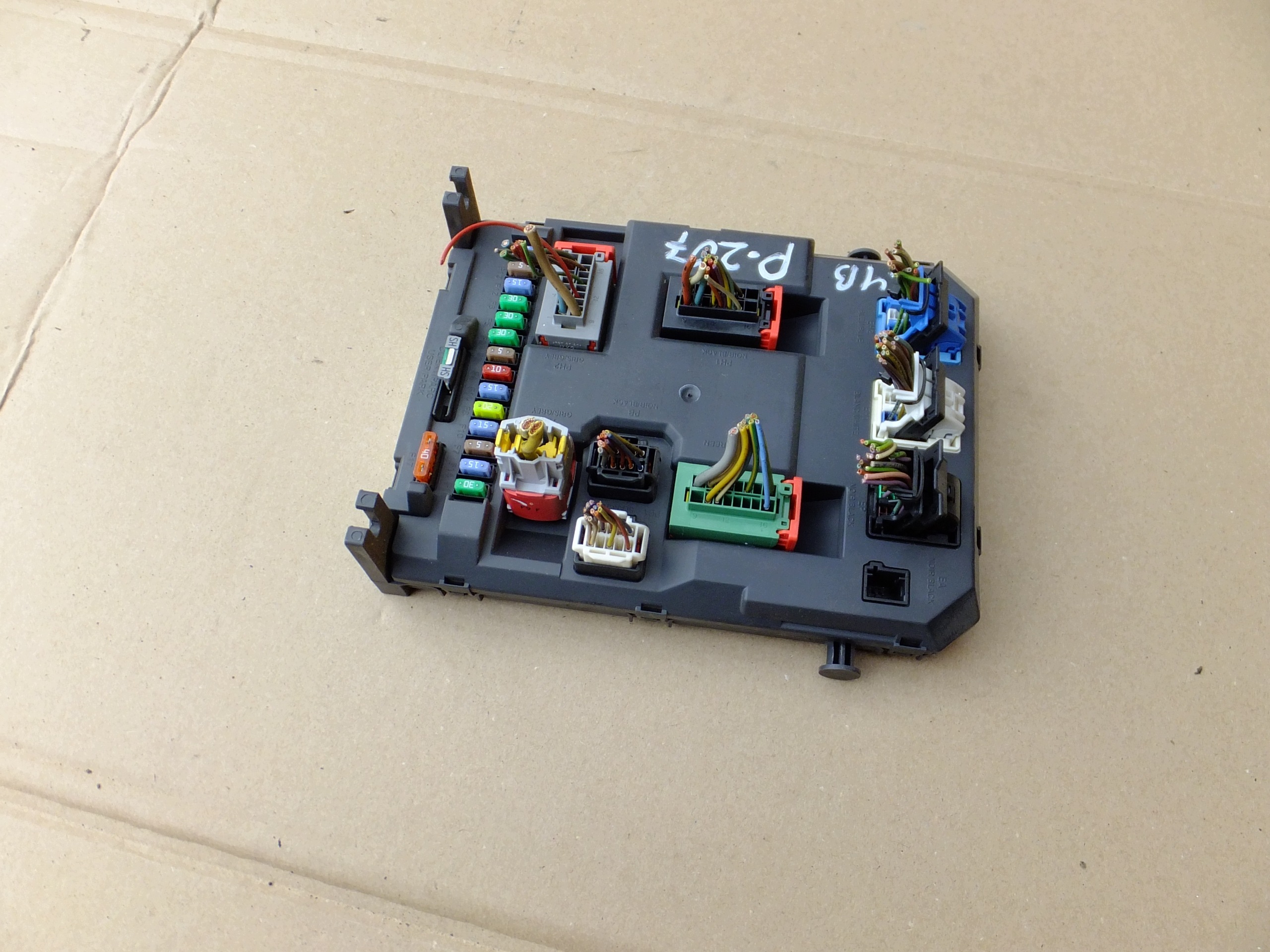 module bsi peugeot 207 2009r 9664983080