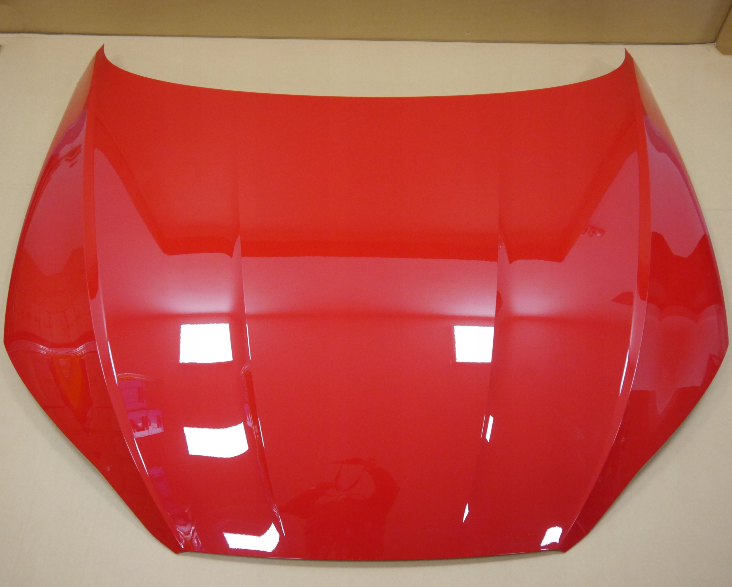 AUDI A5 8W MASKA POKRYWA SILNIKA LY3U