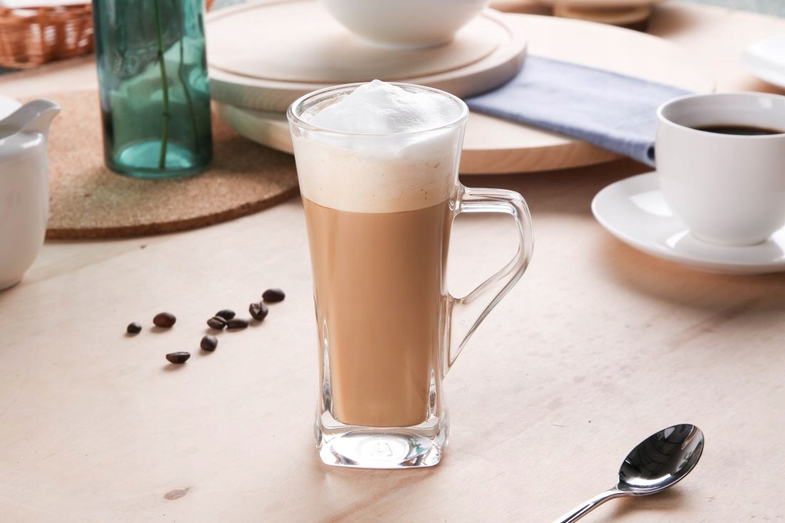 Zestaw 6 szklanek do kawy latte kubki z uchem Altom Design Geo 330 ml Marka Altom Design