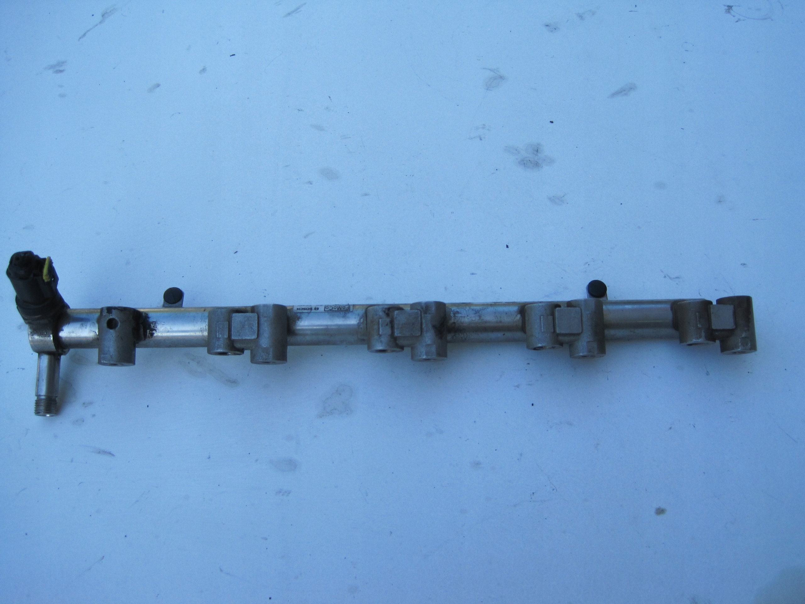 Rampe injection RANGE ROVER EVOQUE 2,0i BB5E-9F797-BC