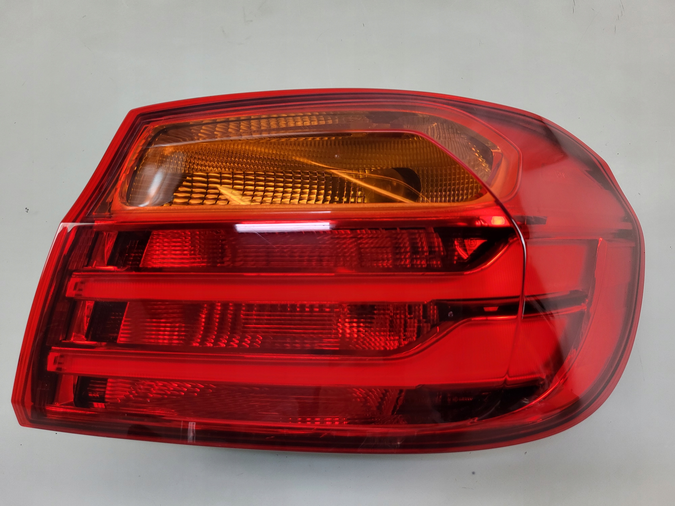 BMW 4 F32 COUPE M4 F82 F83 CABRIO F33 F36 LAMPA PRAWY TYŁ TYLNA PRAWA OEM