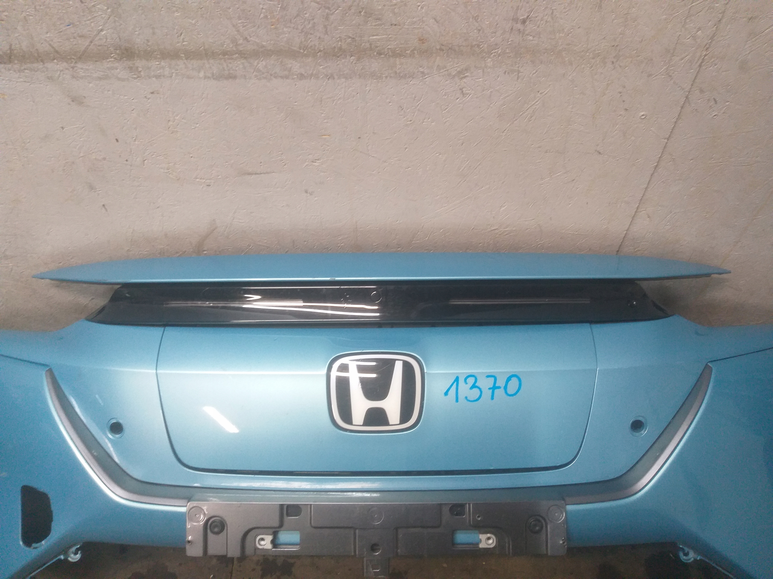 nárazník předek HONDA E NY1