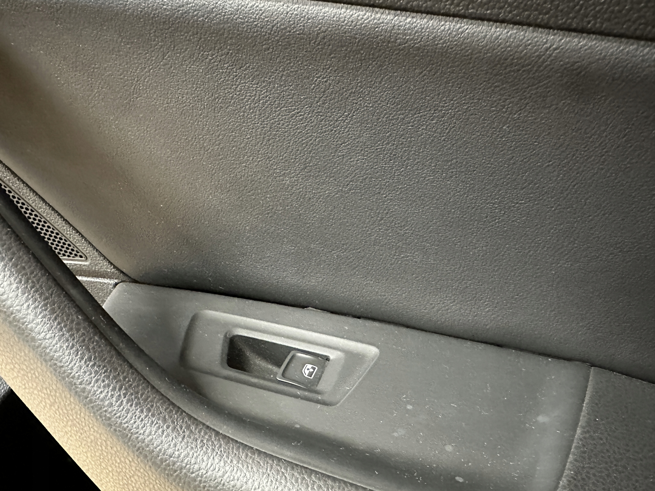 VW ARTEON side door right front leather