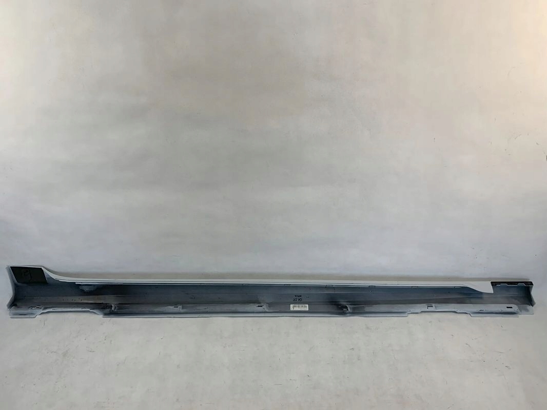 Audi A6 S-Line 18r threshold left cap threshold left 2018 a 6 s line 01.25