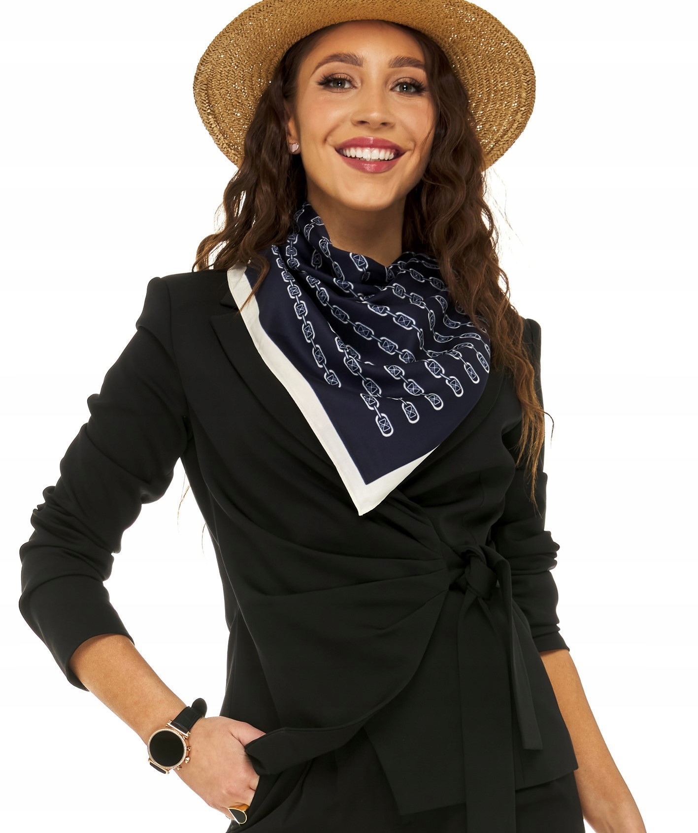 DUŻA CHUSTA APASZKA NARZUTKA SZAL DAMSKI 90/90cm Rodzaj chusta