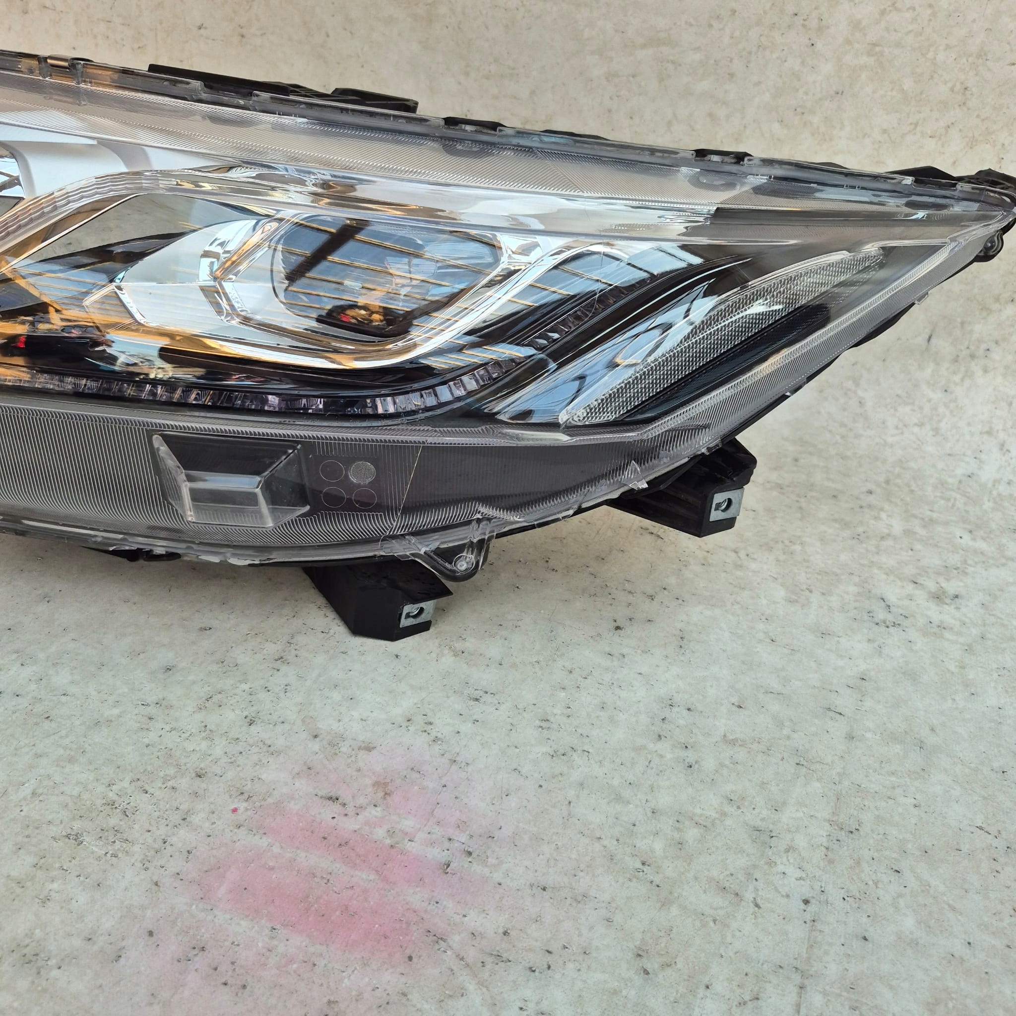 MITSUBISHI ECLIPSE CROSS 18- light left front front FULL LED