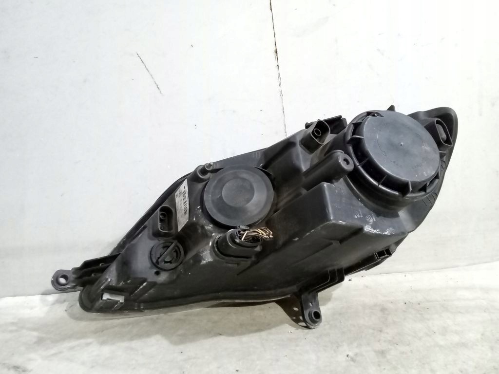 VW Golf V 5 positif feu droit avant avant 5M1941006B