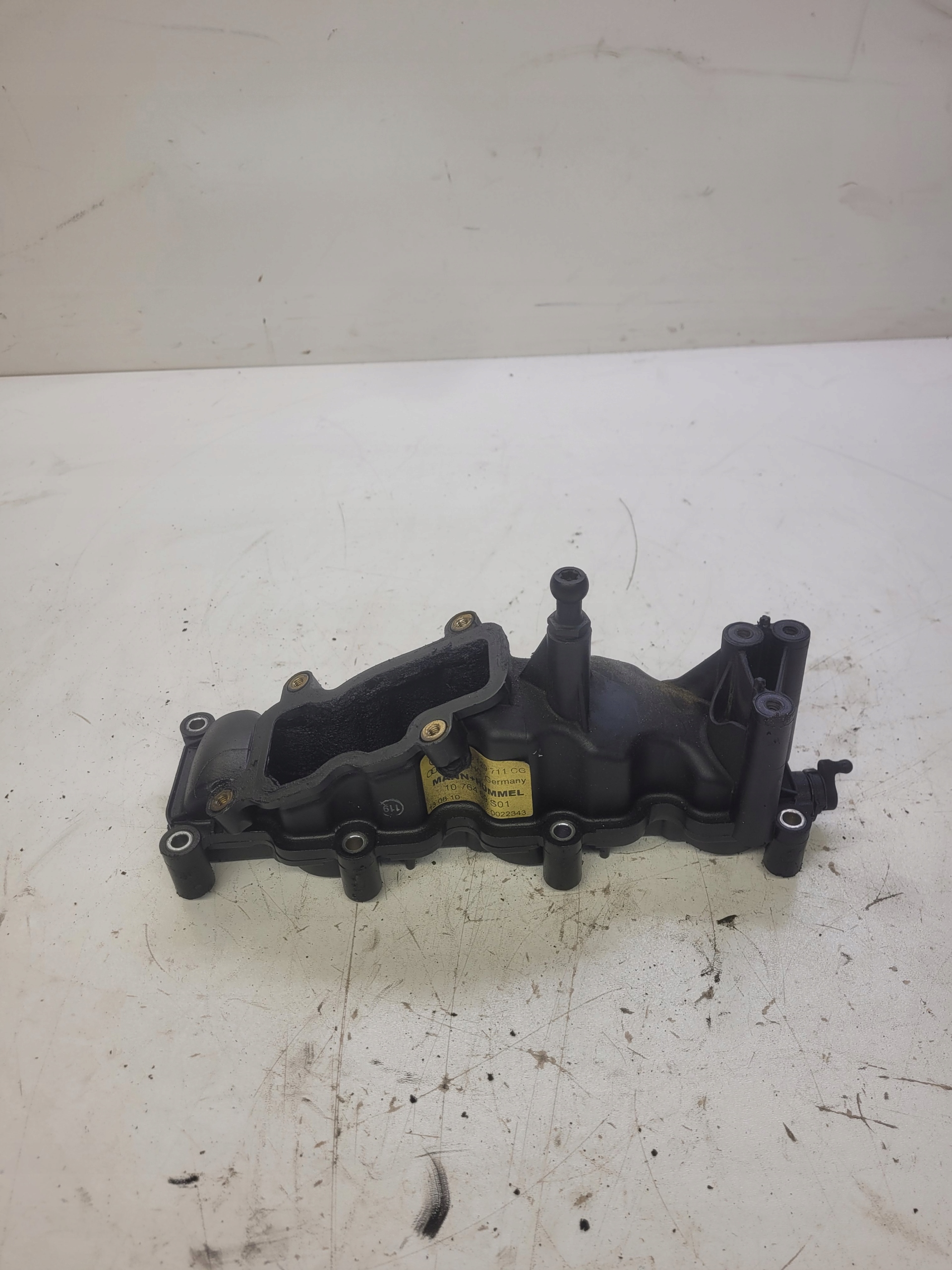 intake manifold AUDI A6 C6 LIFT 2.7 TDI 059129711CG
