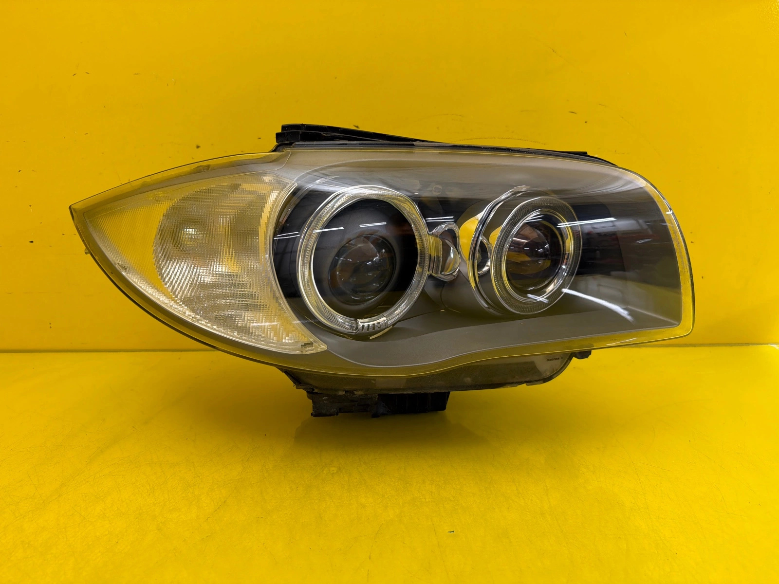 light right BMW 1 E82 E88 E87 Lift 2007-2011 Xenon 7170292-02