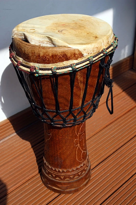 Výměna výpletu za djembe