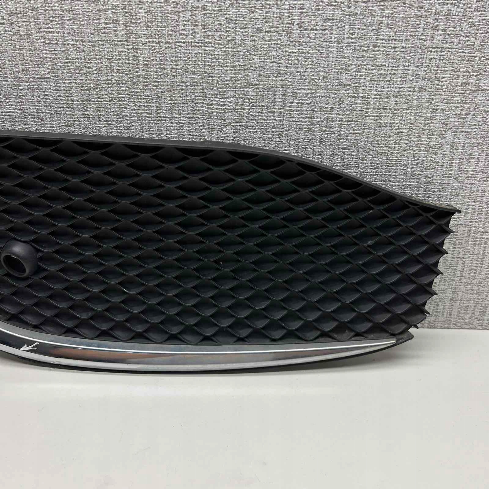 MERCEDES E-class W213 16-20 grid moulding CHROM left front A2138851122