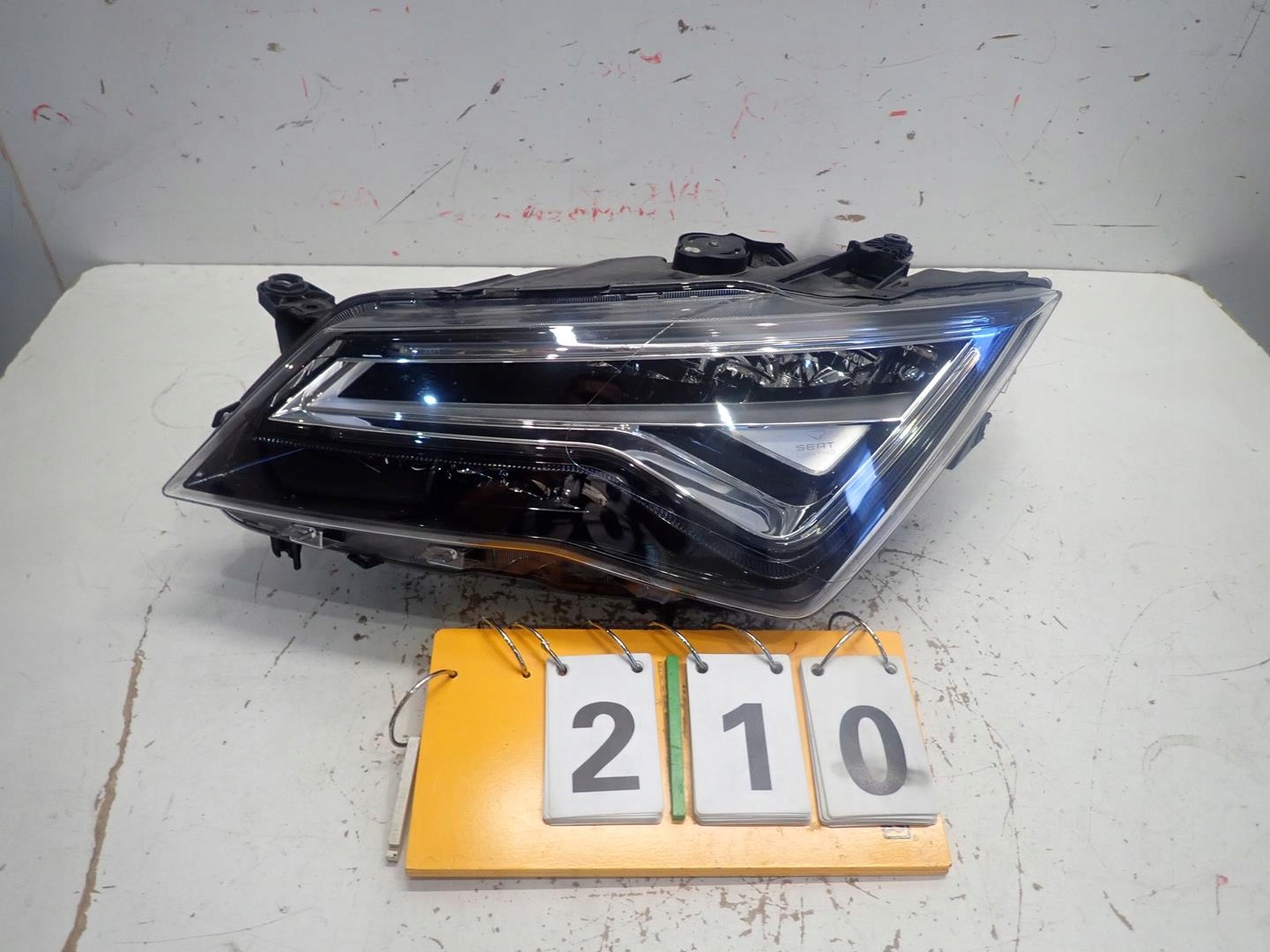 light front left SEAT ATECA 2016- FULL LED