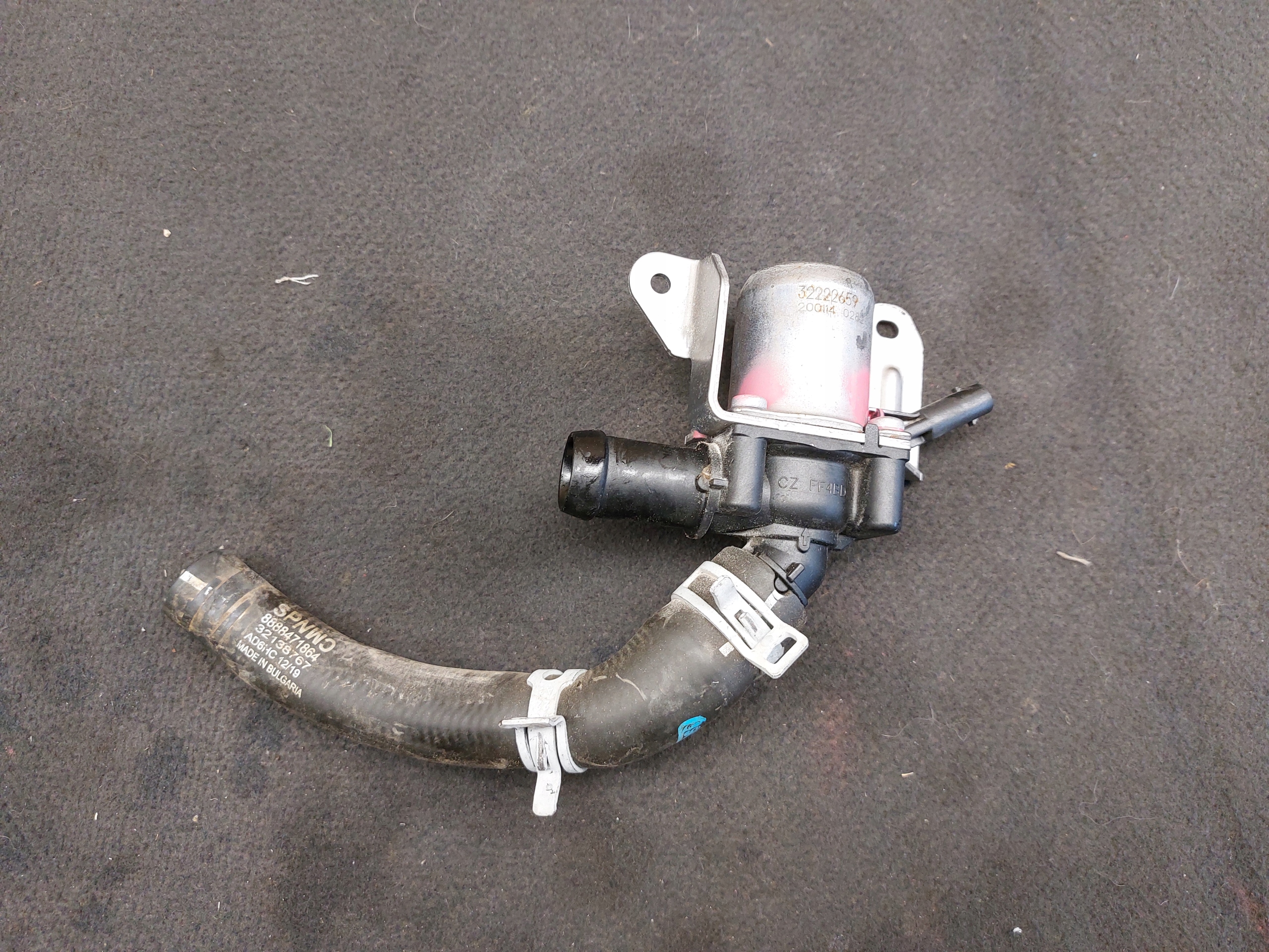 water pump VOLVO XC90 II 20r B5
