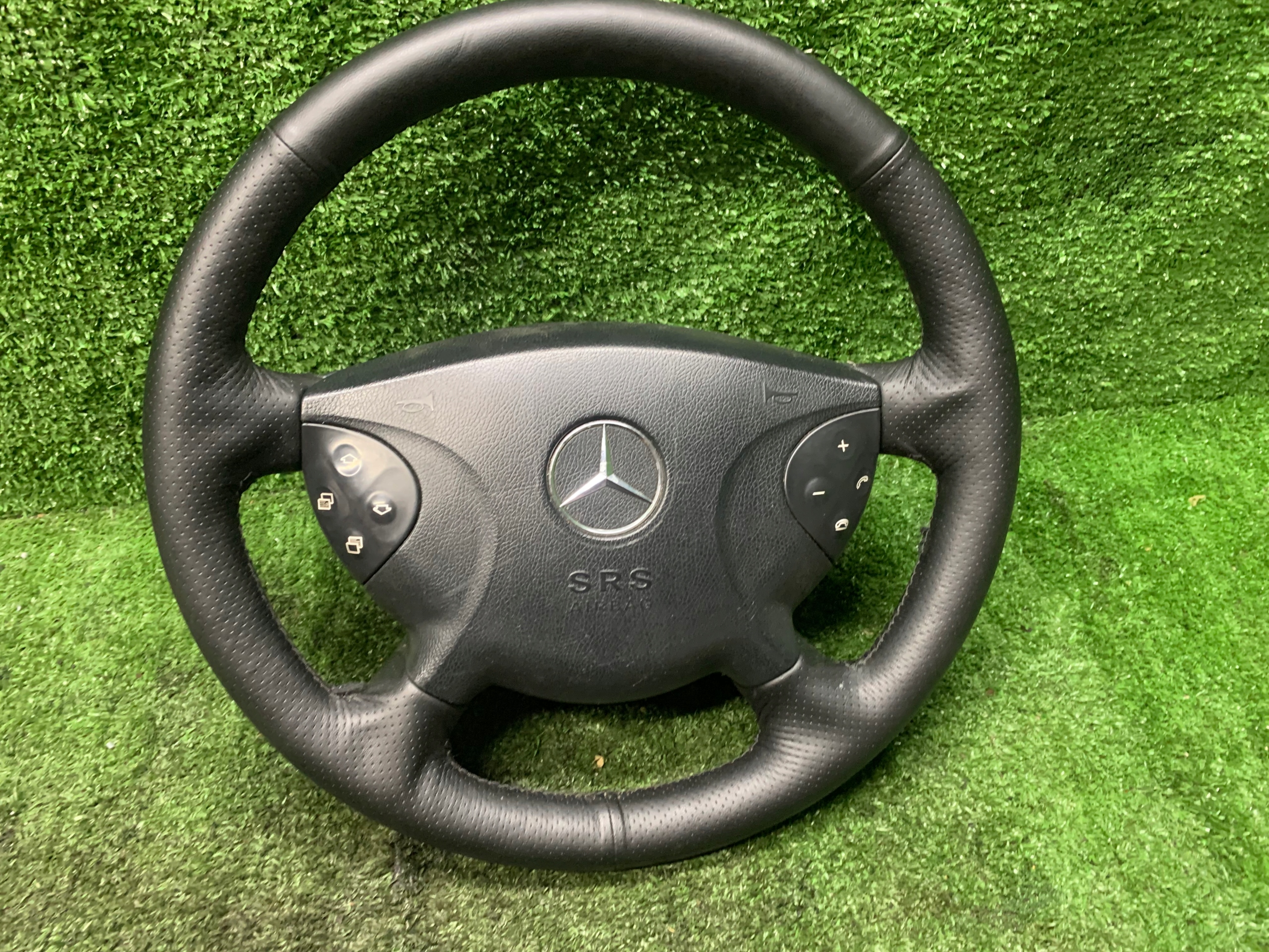 PRZED LIFT KIEROWNICA SKÓRA MERCEDES W211 E KLASA 2114602103 21146021039