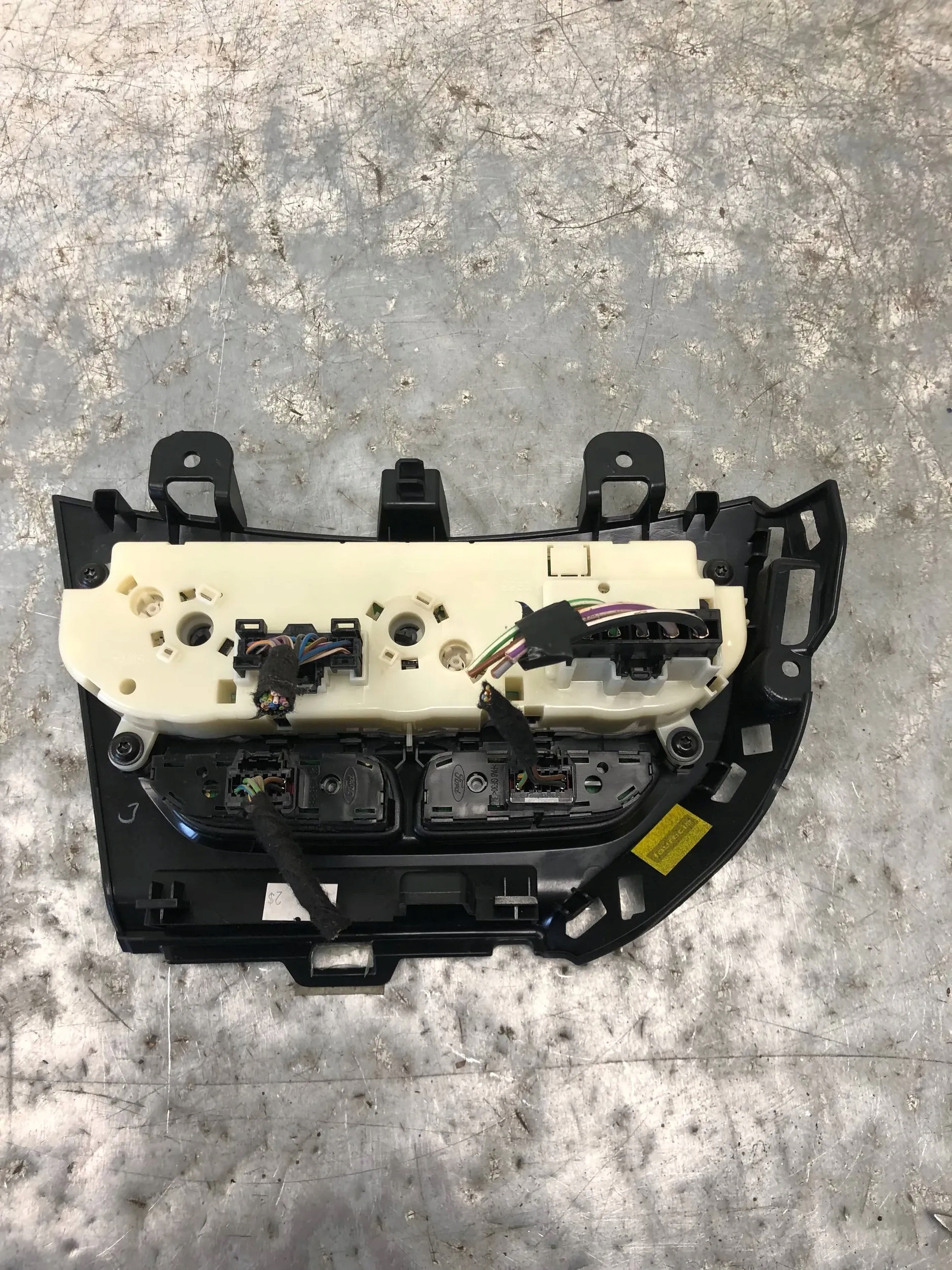 Unite commande clima FORD FOCUS MK3 CJ5T-19980-AK