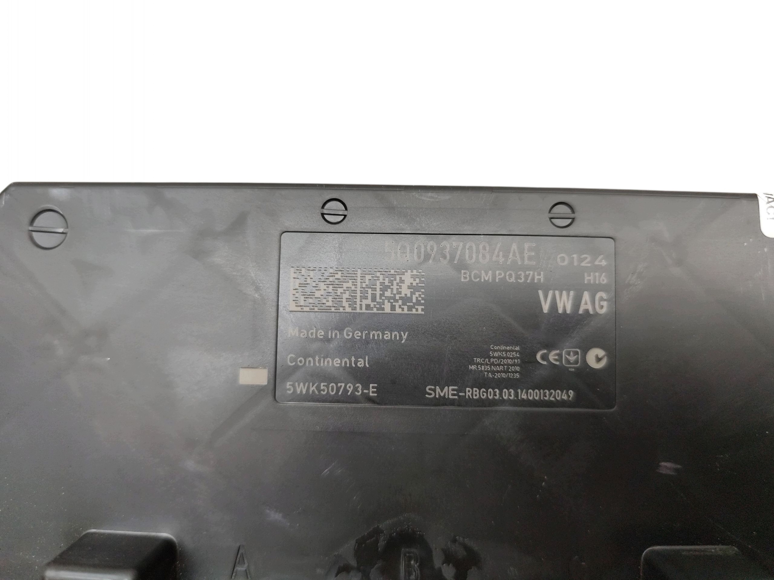 Unité commande confort BCM VOLKSWAGEN GOLF VII A3 8V LEON III 5Q0937084AE