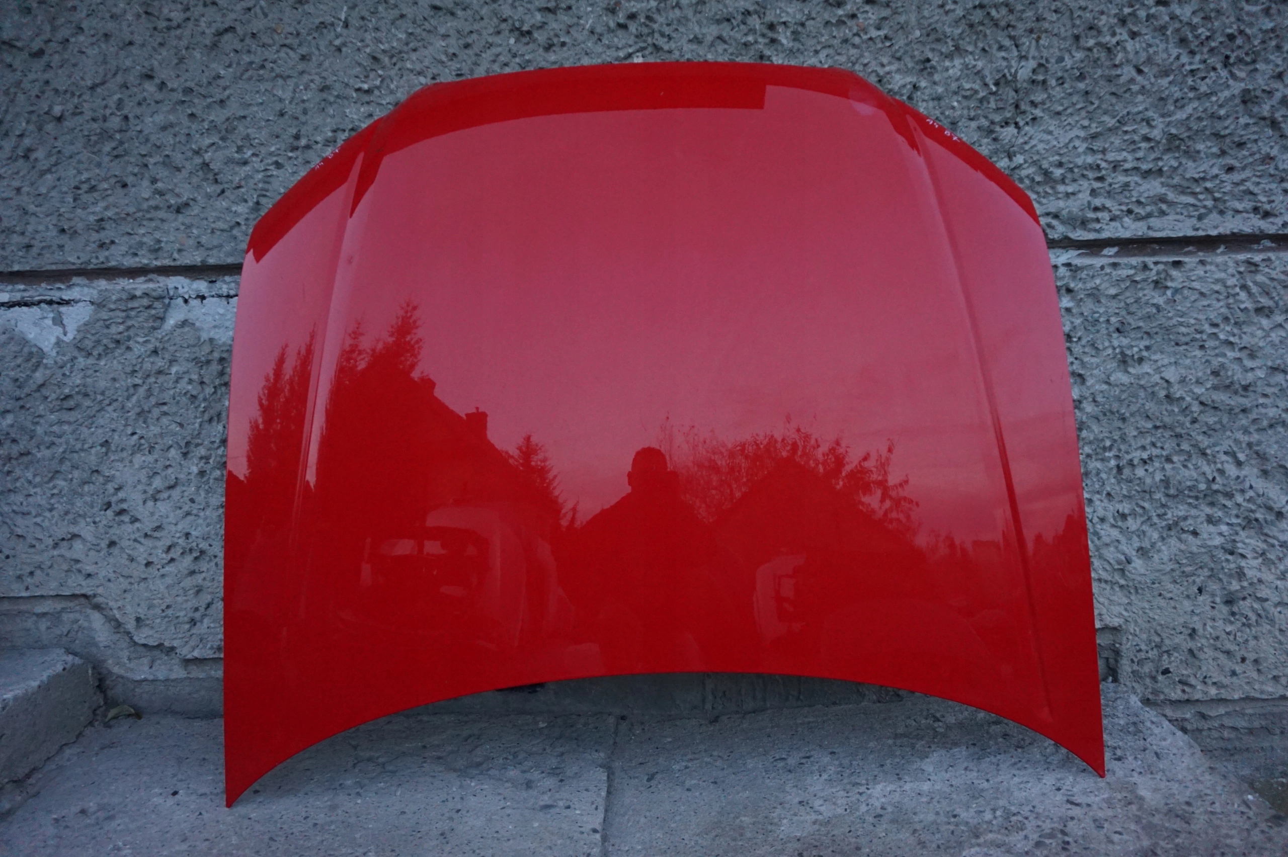 MASKA PRZÓD AUDI A4 B7 04/08r LZ3M