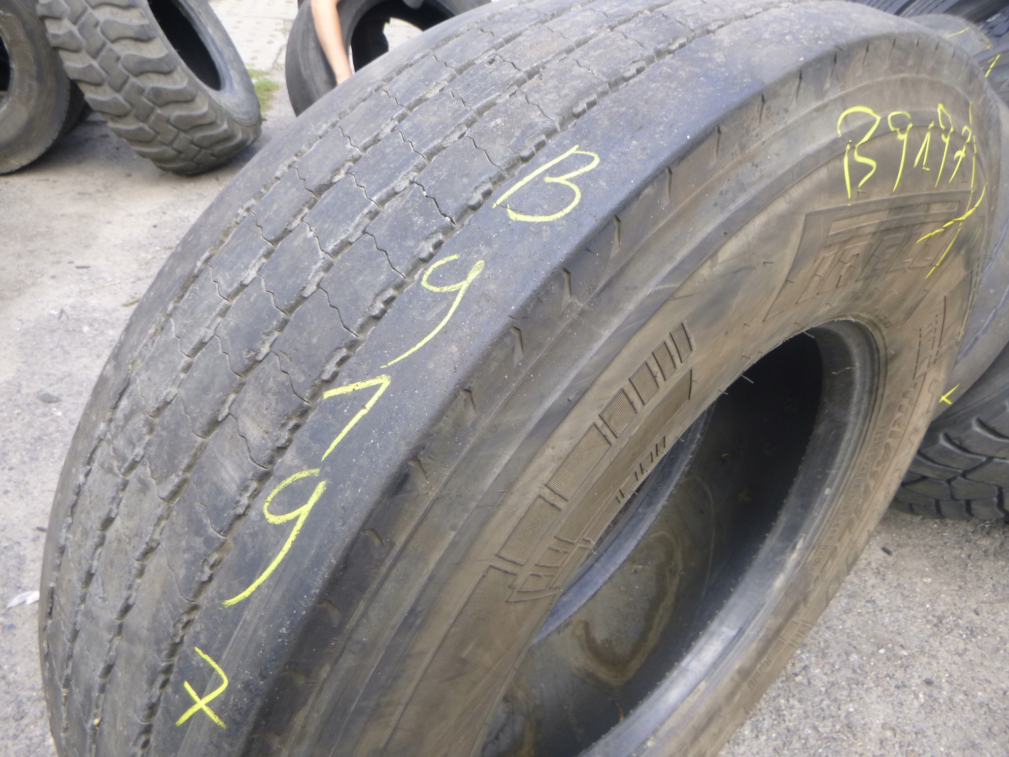 315 / 80R22,5 Pirelli FR01 передня