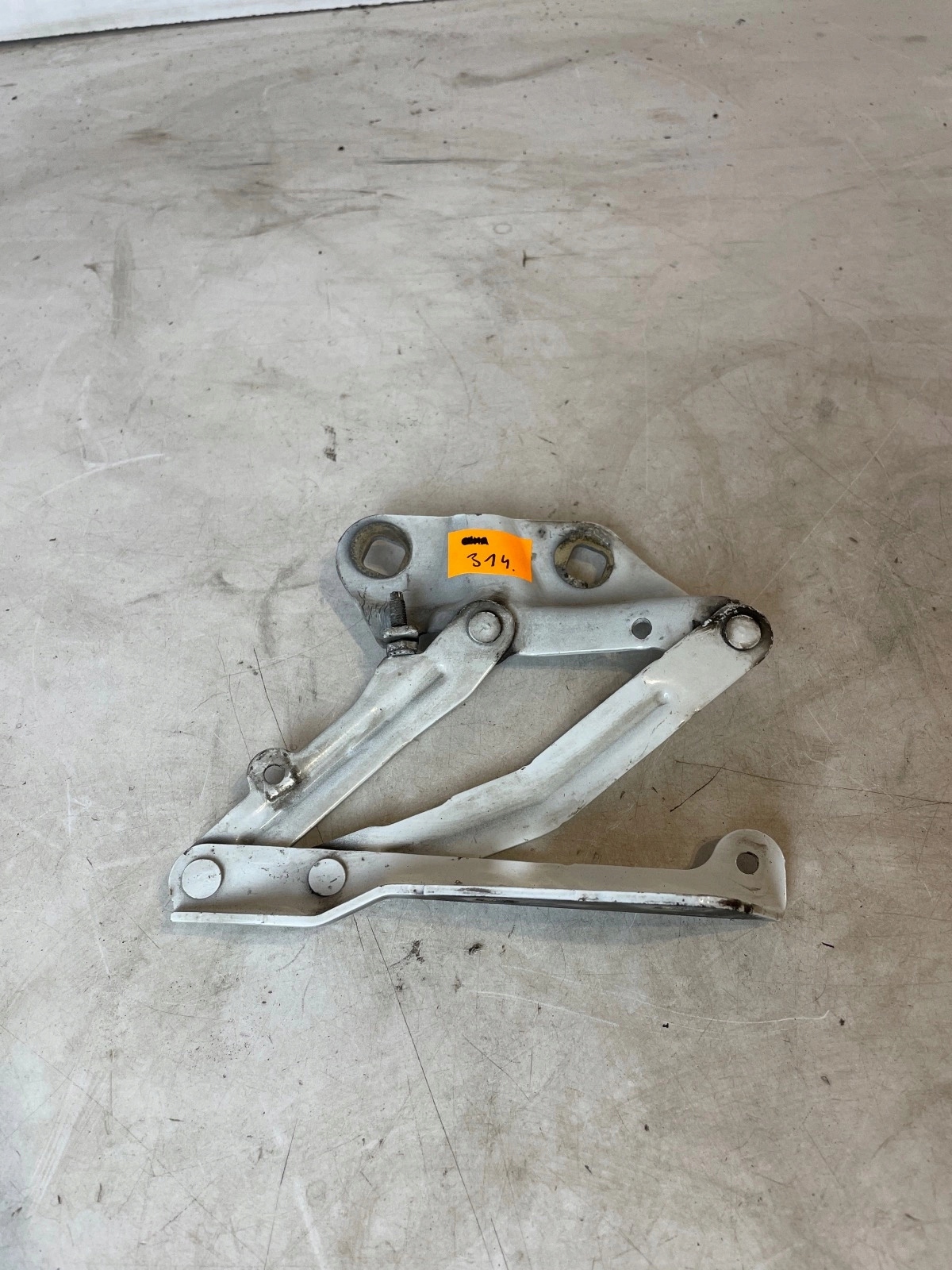 hinge bonnets front front right Ford Transit Custom