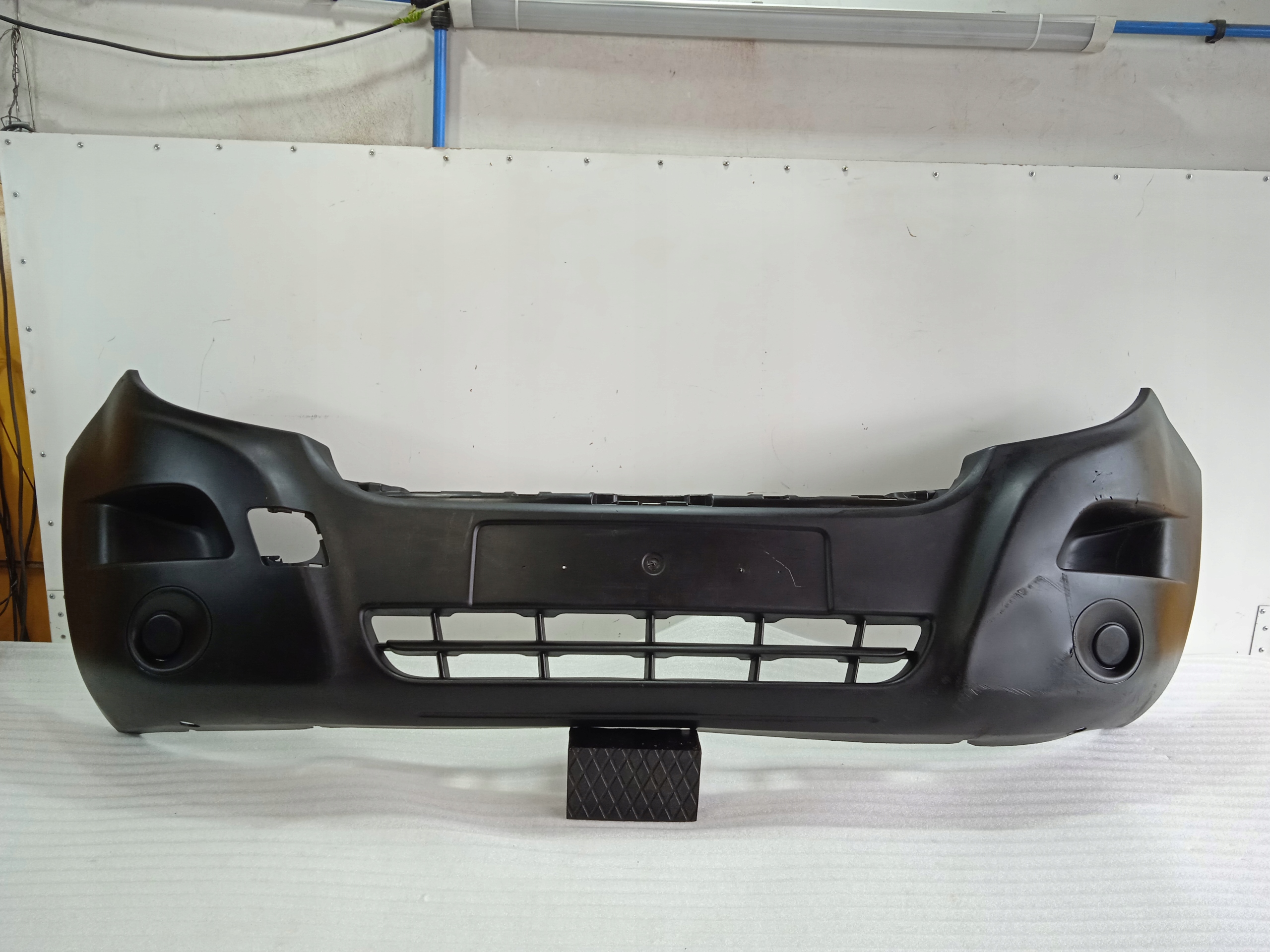 Бампер для nissan micra k12. Бампер рено мастер 3. Бампер рено мастер 3. 620222633r. Бампер рено мастер 3.